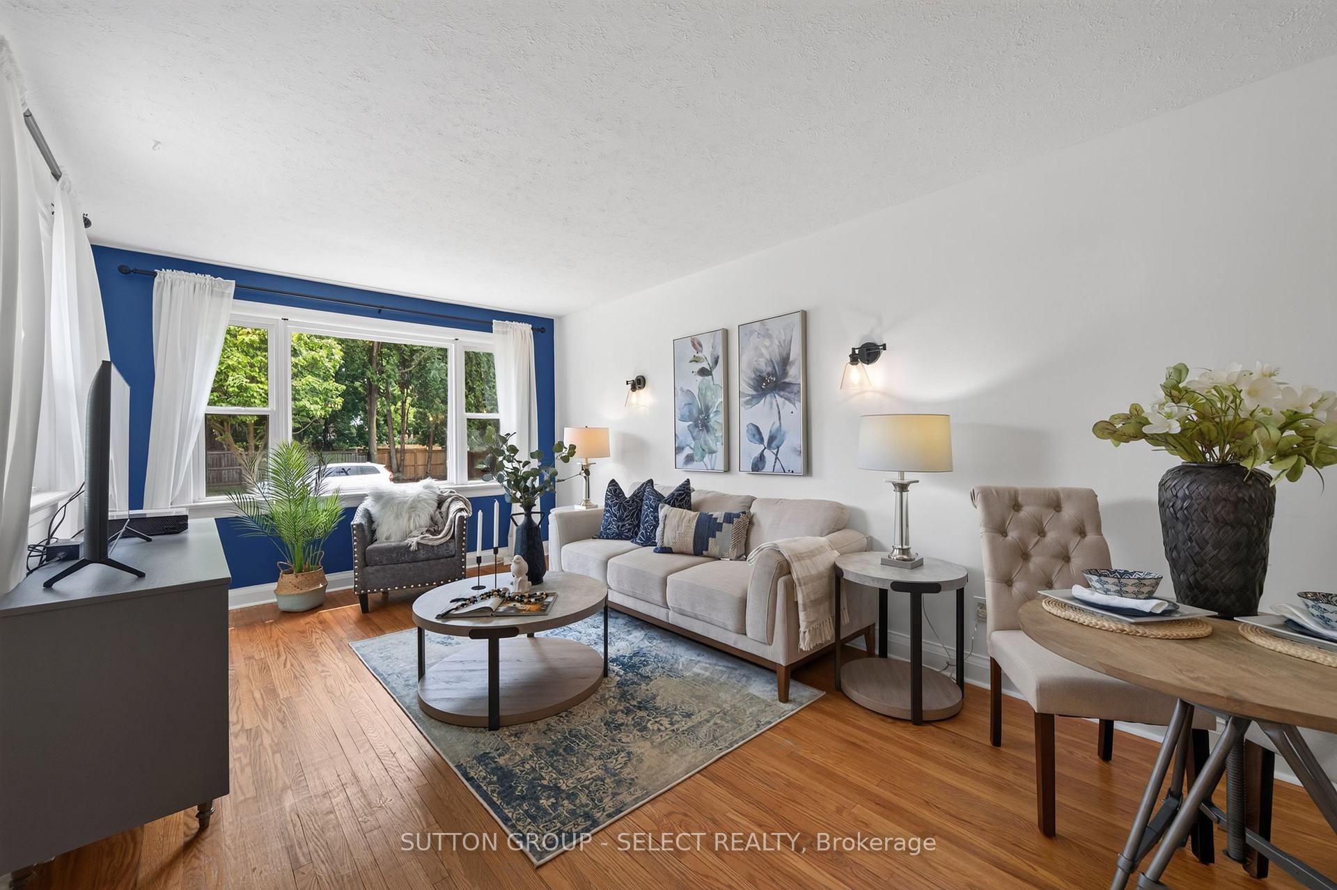 Photo 7 of 1852 Avalon Street, London, East H — HOMEH