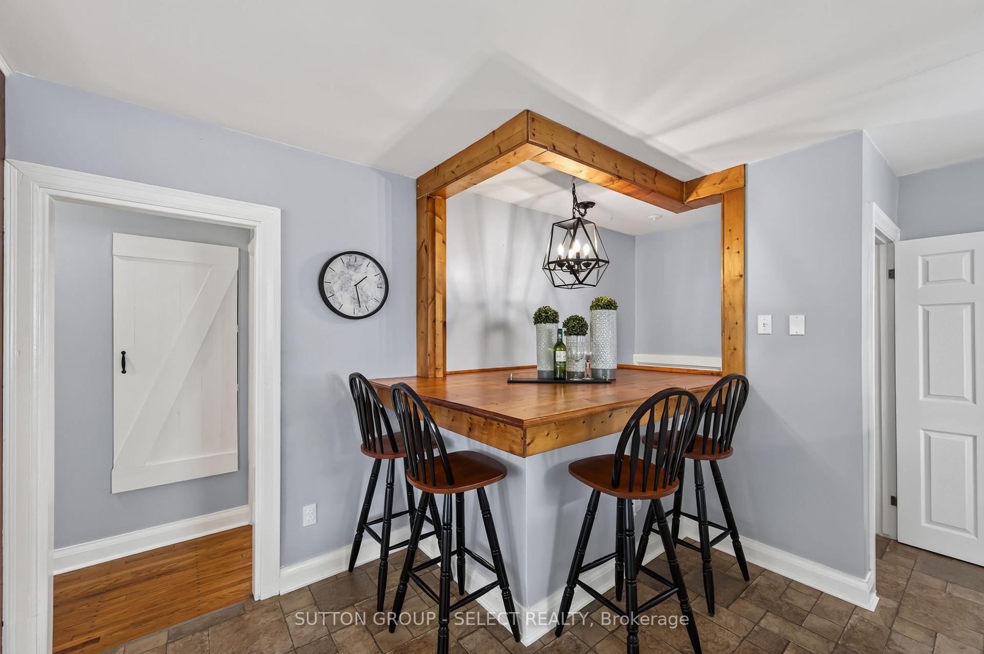 Photo 12 of 1852 Avalon Street, London, East H — HOMEH