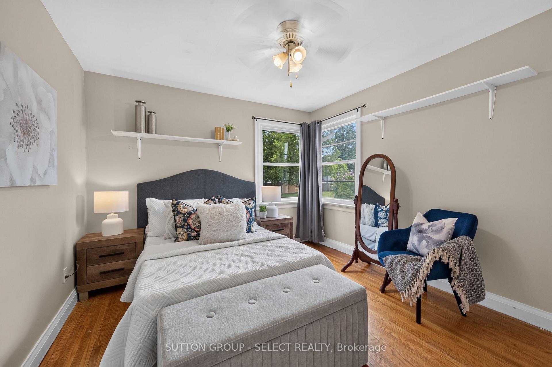Photo 17 of 1852 Avalon Street, London, East H — HOMEH