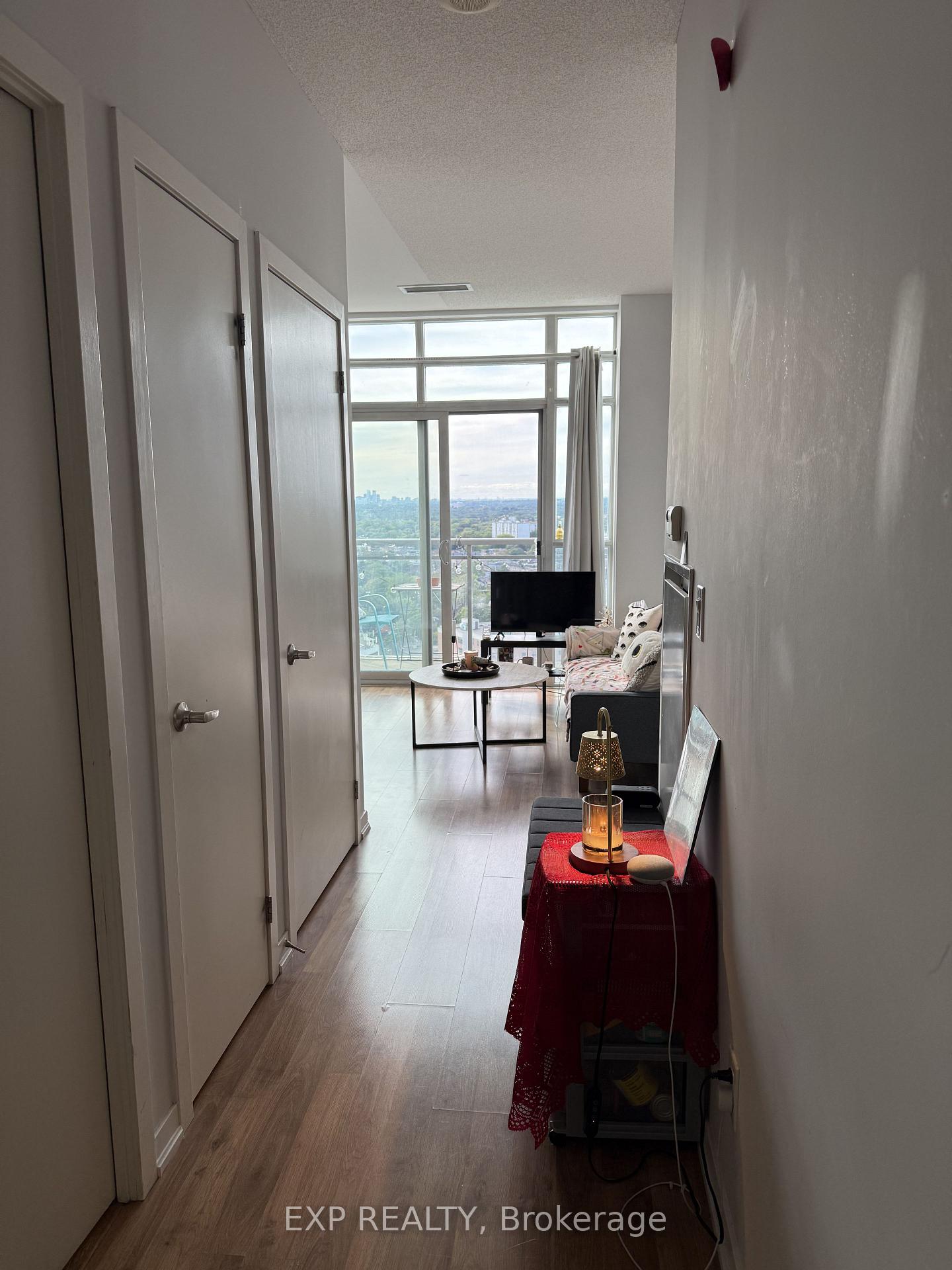 Photo 4 of Unit 2208, 38 Joe Shuster Way, Toronto, South Parkdale — HOMEH