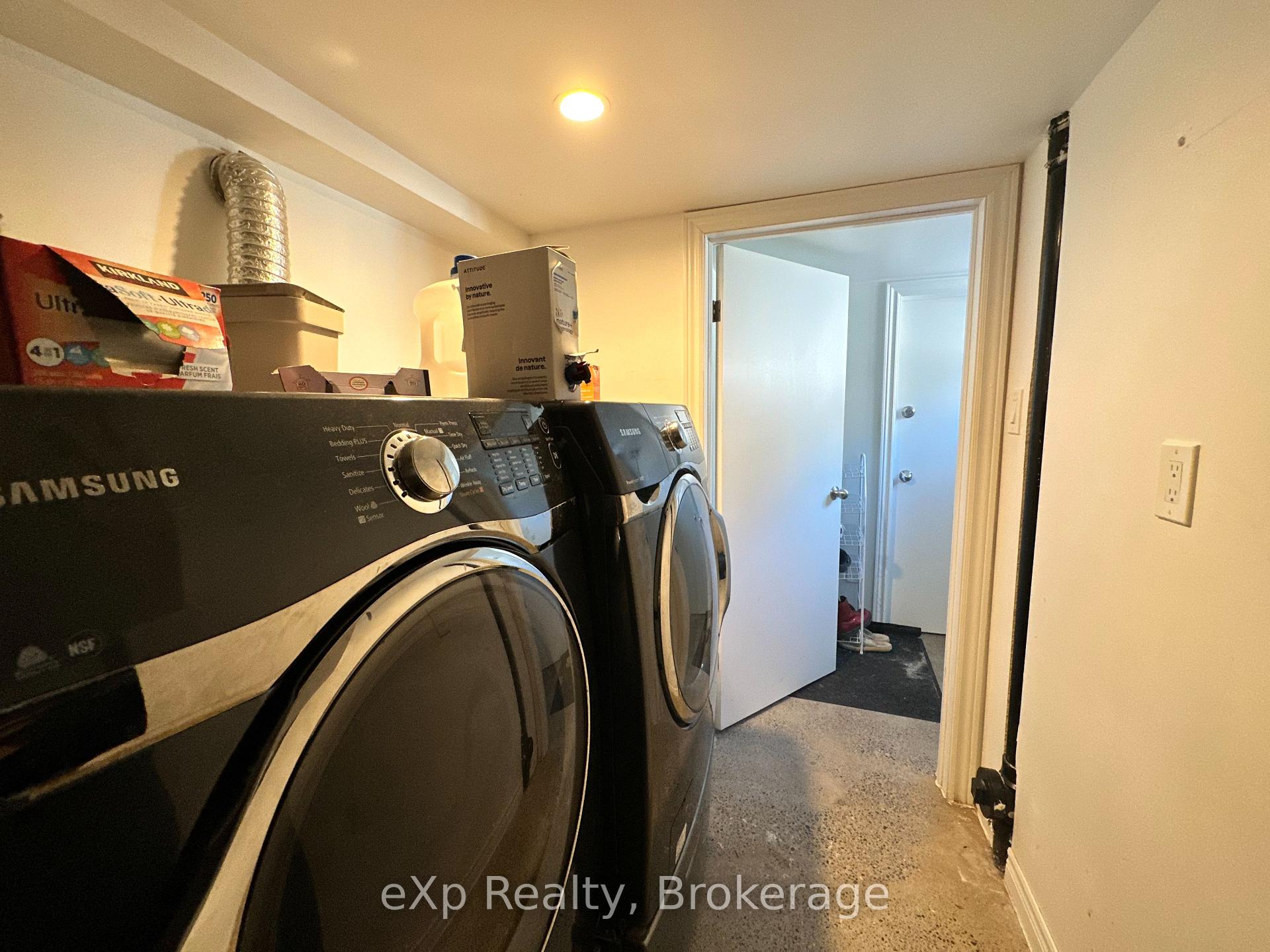 Photo 20 of Unit 3, 36 Second Street, Etobicoke, New Toronto — HOMEH