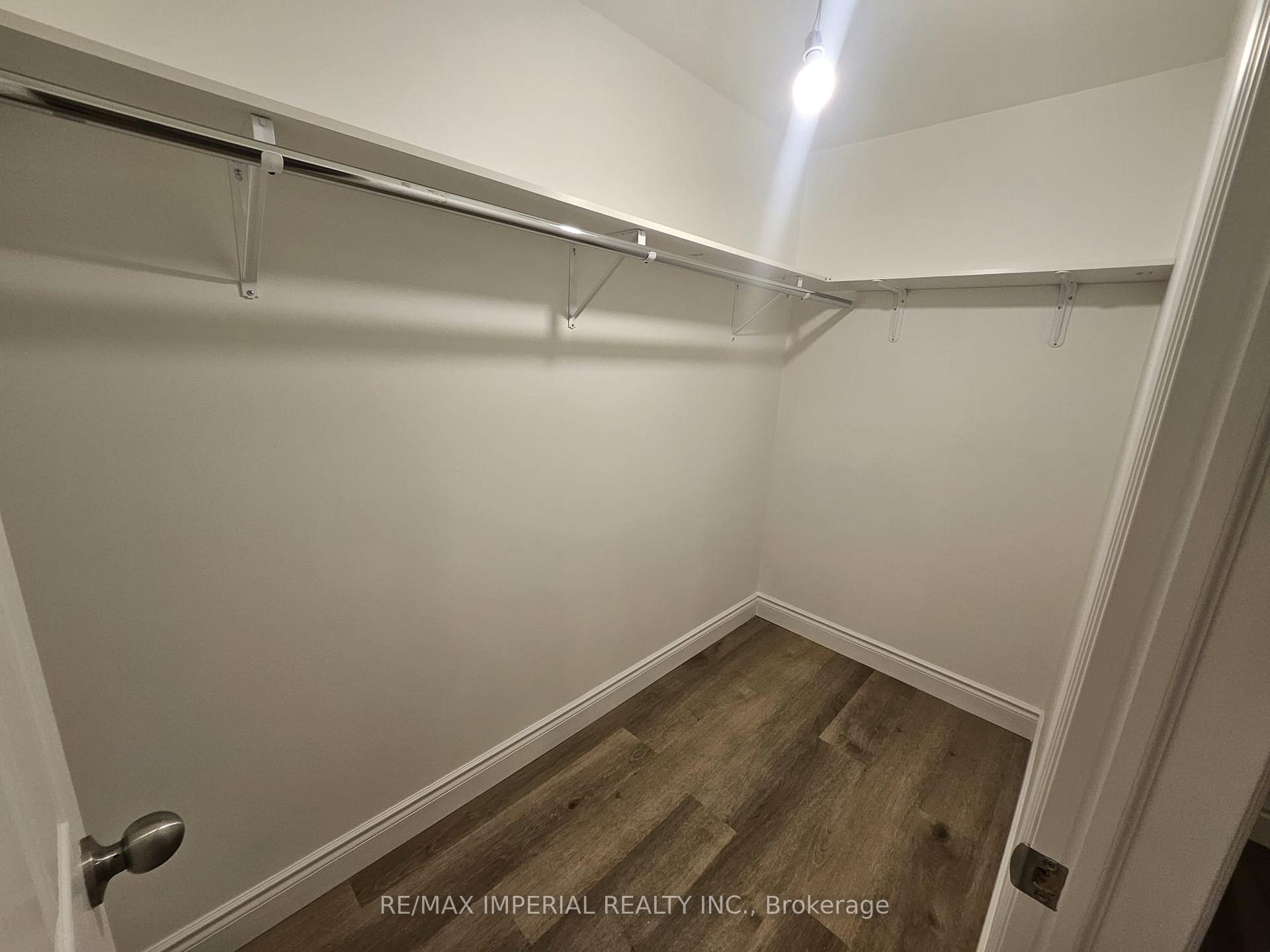 Photo 7 of Unit Basement, 37 Stave Crescent, Richmond Hill, Westbrook — HOMEH