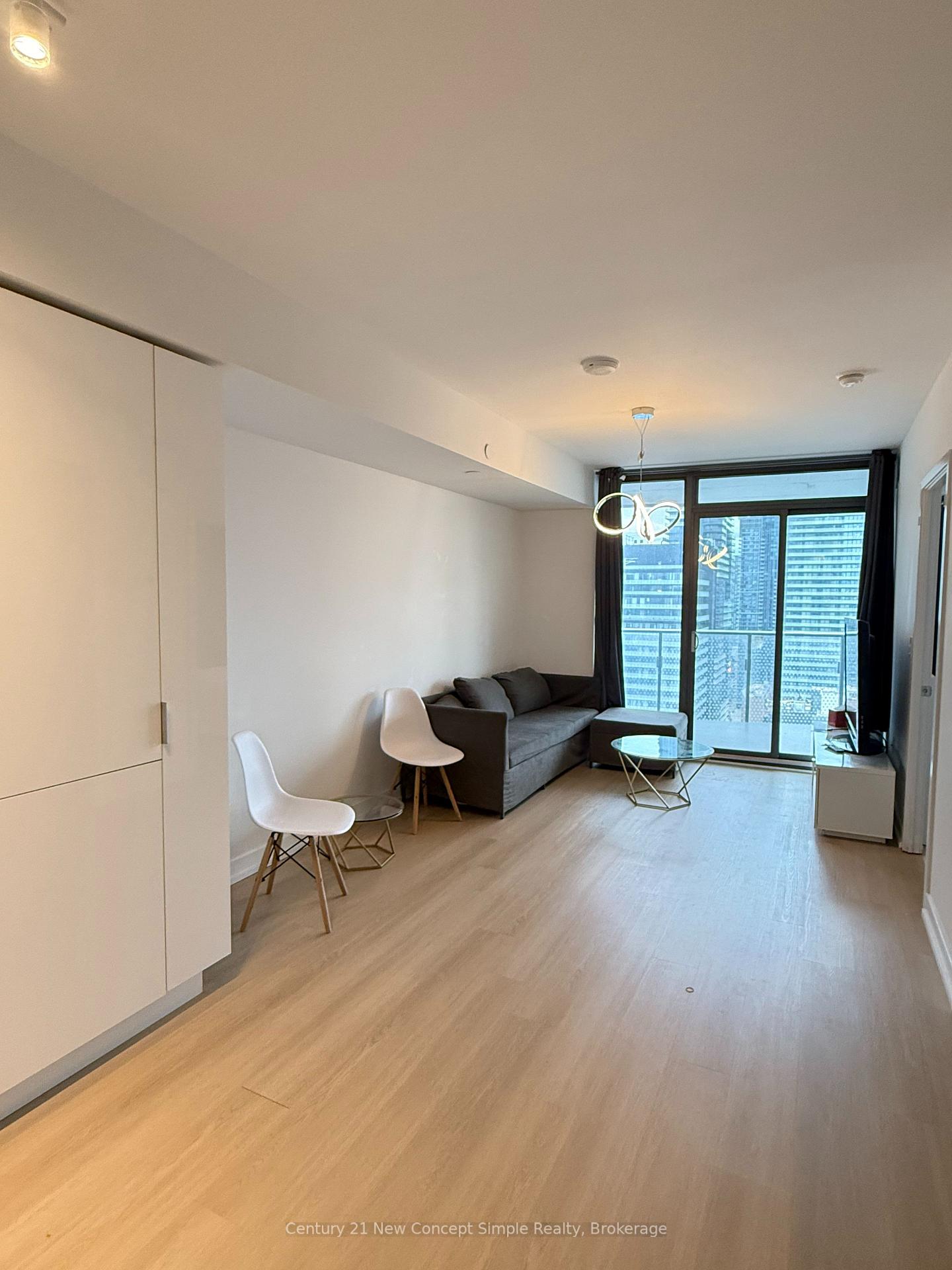 Photo 7 of Unit 3604, 11 Wellesley Street W, Toronto, Bay Street Corridor — HOMEH