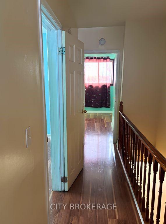 Photo 9 of 31 Kinrade Avenue, Hamilton, Gibson — HOMEH