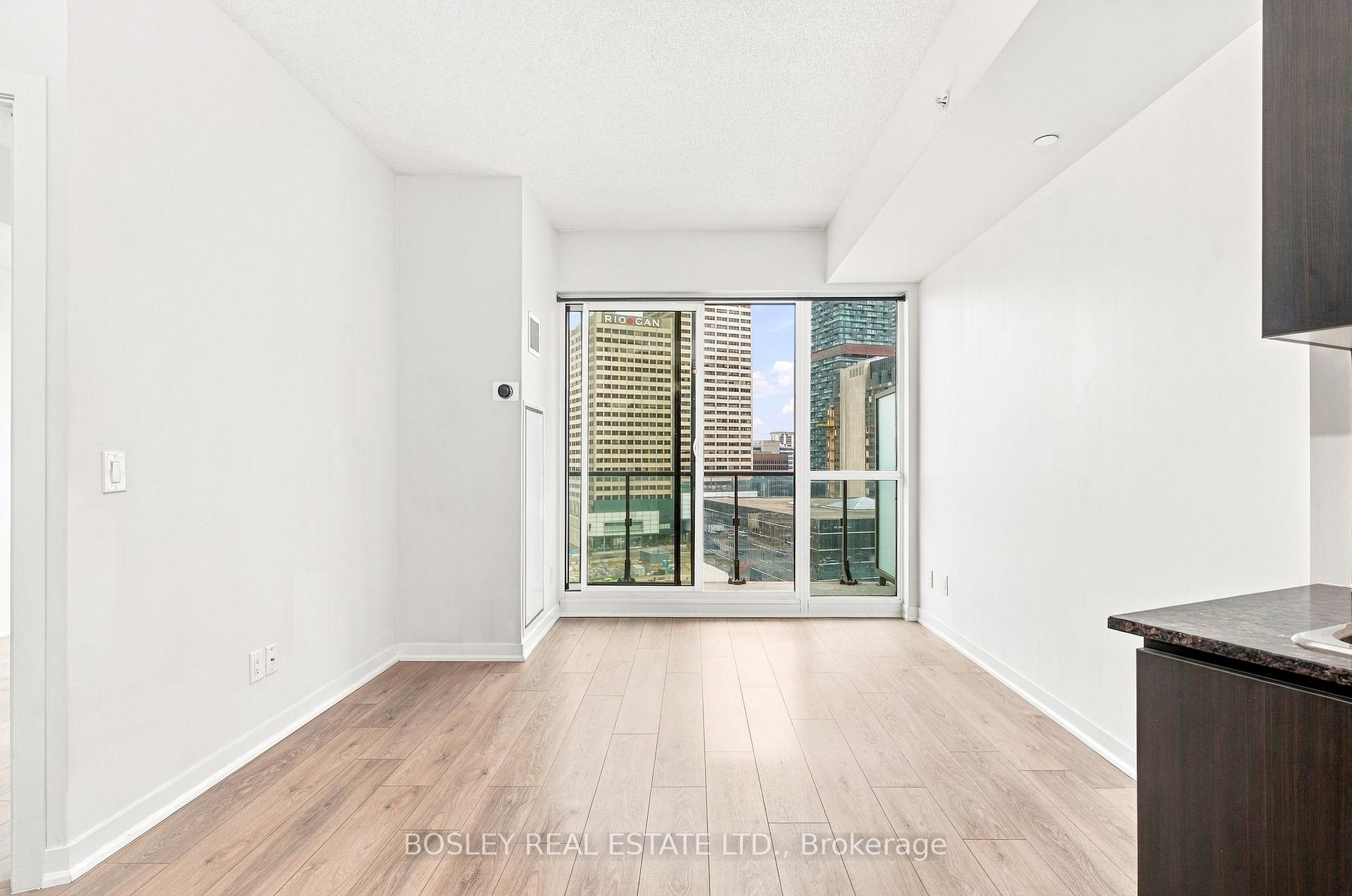 Photo 7 of Unit 1409, 60 Berwick Ave, Toronto, Yonge-Eglinton — HOMEH