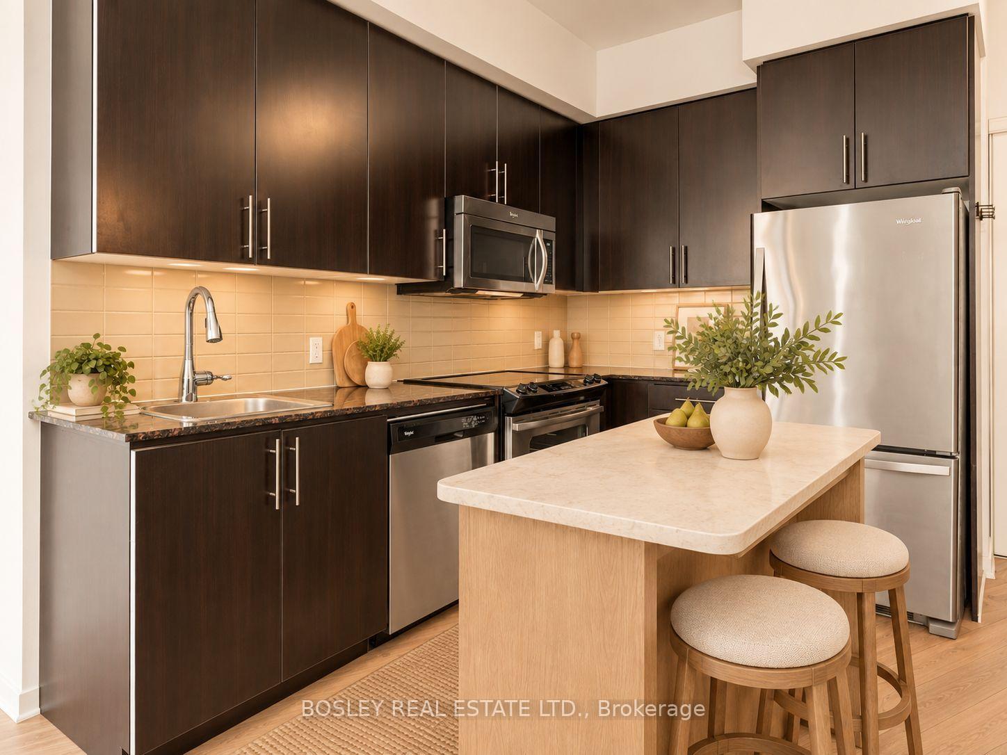 Photo 13 of Unit 1409, 60 Berwick Ave, Toronto, Yonge-Eglinton — HOMEH