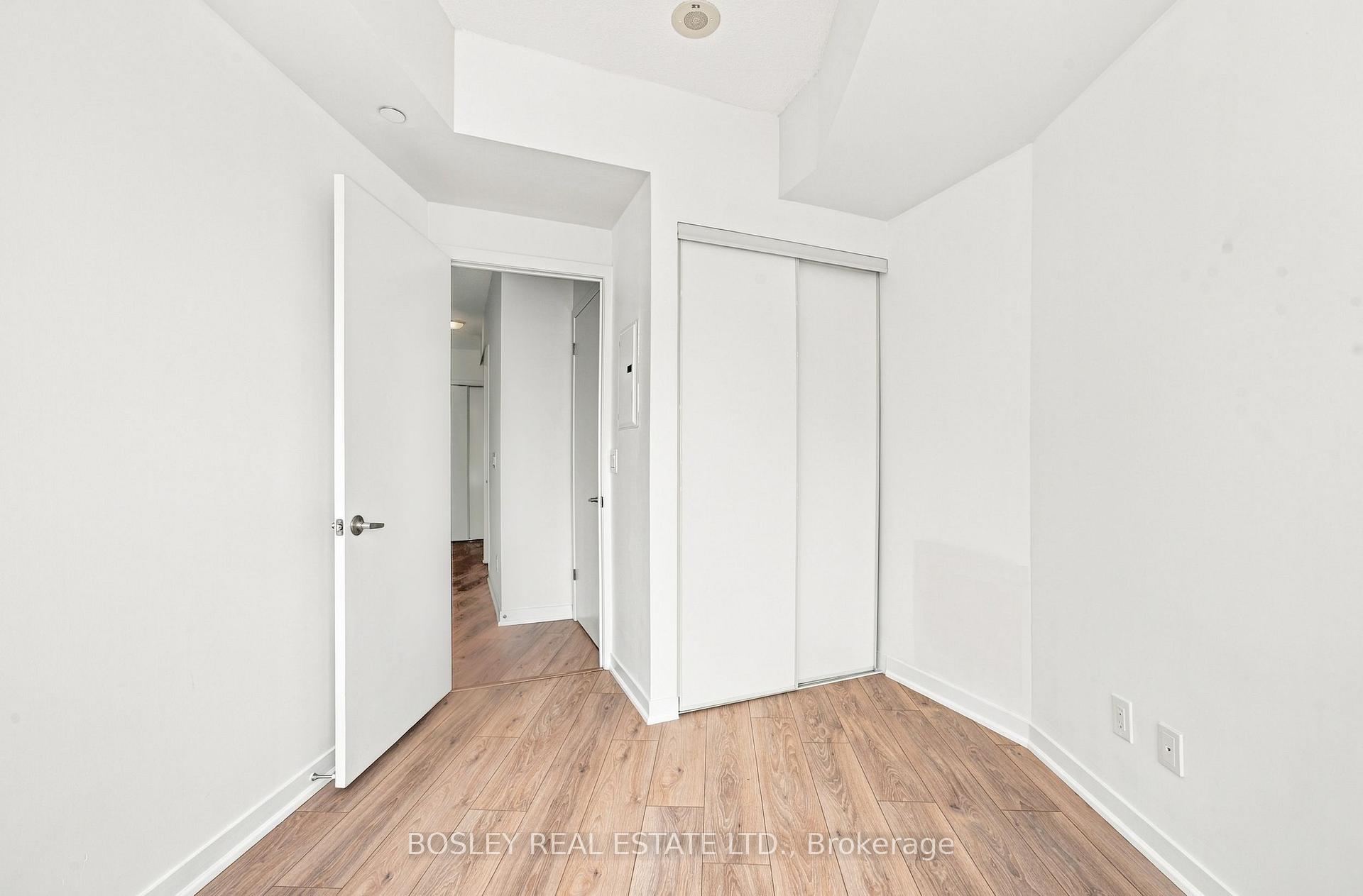 Photo 28 of Unit 1409, 60 Berwick Ave, Toronto, Yonge-Eglinton — HOMEH
