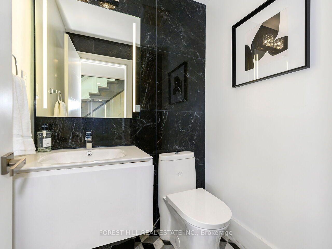 Photo 23 of 2041 Stewart Crescent, Mississauga, Lakeview — HOMEH