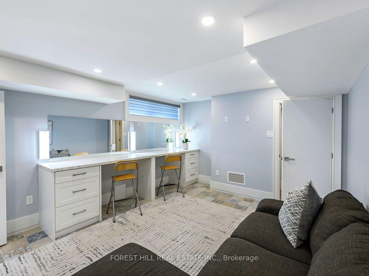 Photo 43 of 2041 Stewart Crescent, Mississauga, Lakeview — HOMEH