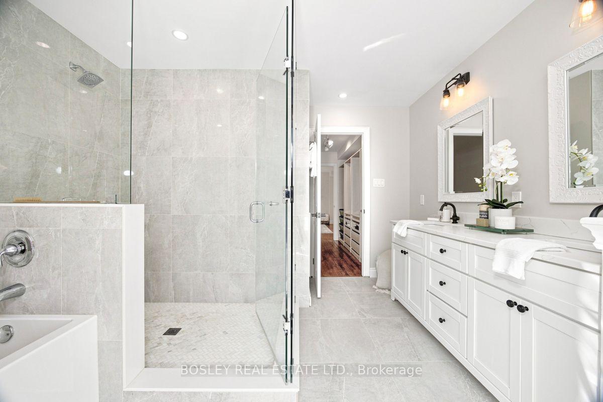 Photo 17 of Unit 3, 64 Old Mill Terrace, Etobicoke, Stonegate-Queensway — HOMEH