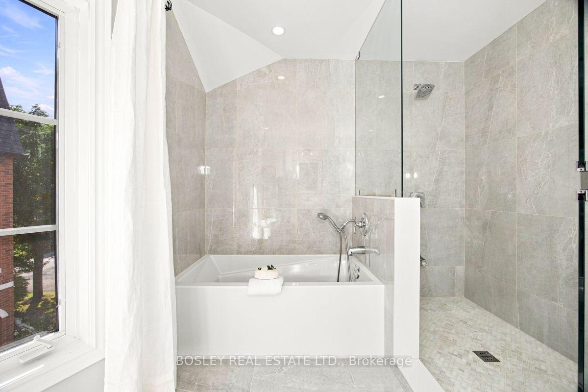 Photo 20 of Unit 3, 64 Old Mill Terrace, Etobicoke, Stonegate-Queensway — HOMEH