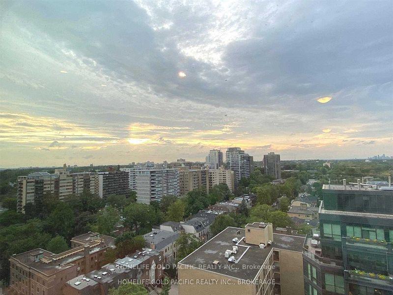 Photo 4 of Unit 1202, 111 St Clair Avenue W, Toronto, Yonge-St. Clair — HOMEH
