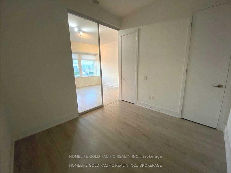 Photo 11 of Unit 1202, 111 St Clair Avenue W, Toronto, Yonge-St. Clair — HOMEH