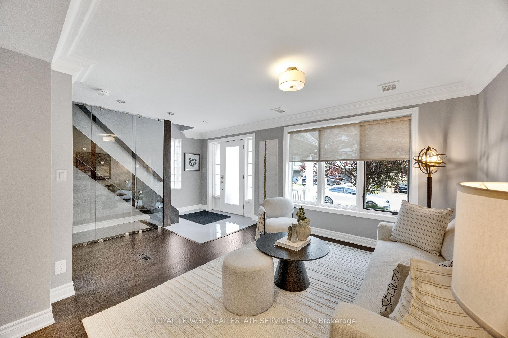 Photo 9 of 37 Johnston Avenue, North York, Lansing-Westgate — HOMEH
