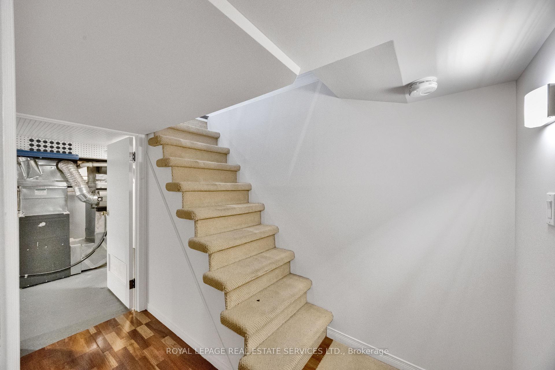 Photo 32 of 37 Johnston Avenue, North York, Lansing-Westgate — HOMEH