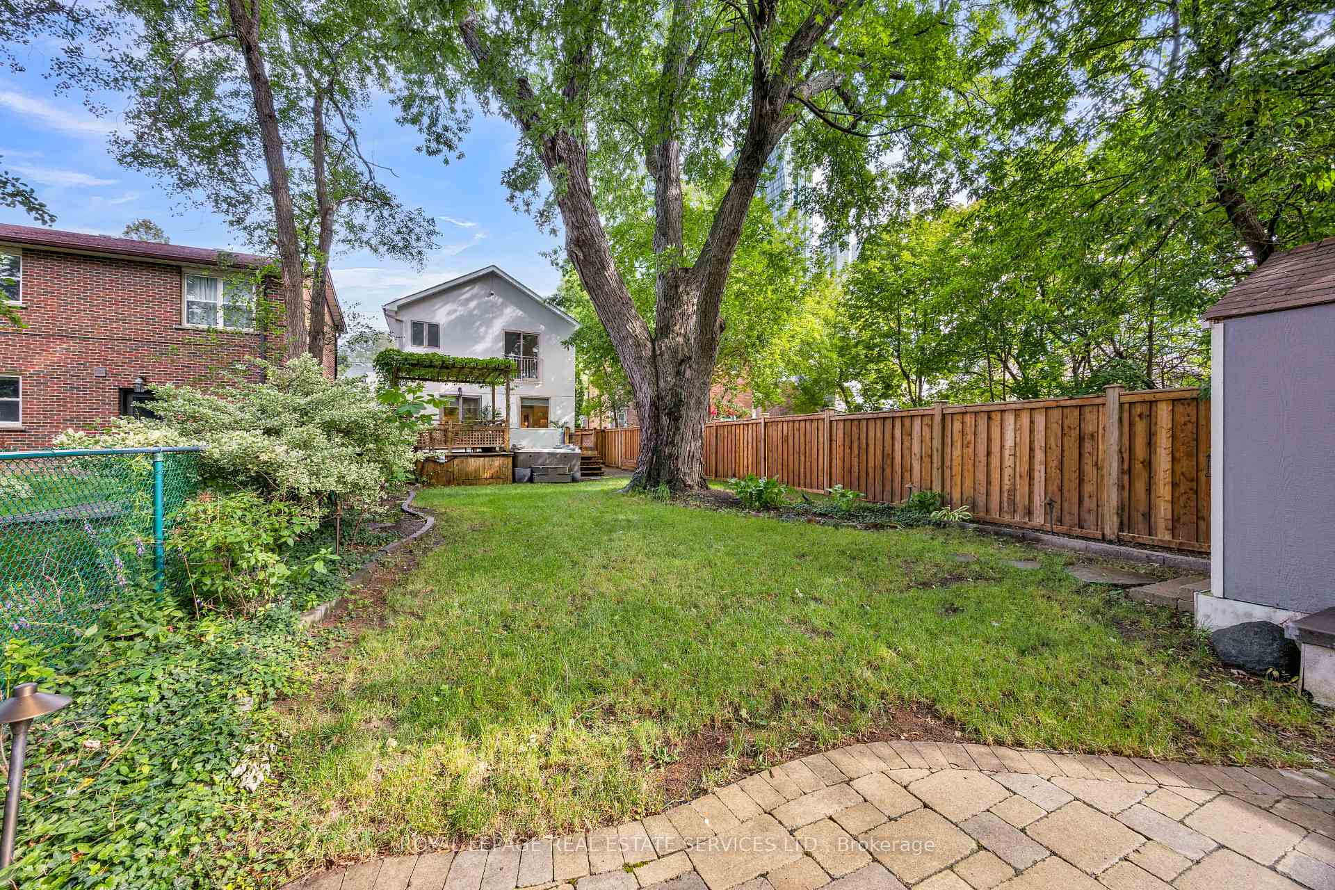 Photo 42 of 37 Johnston Avenue, North York, Lansing-Westgate — HOMEH