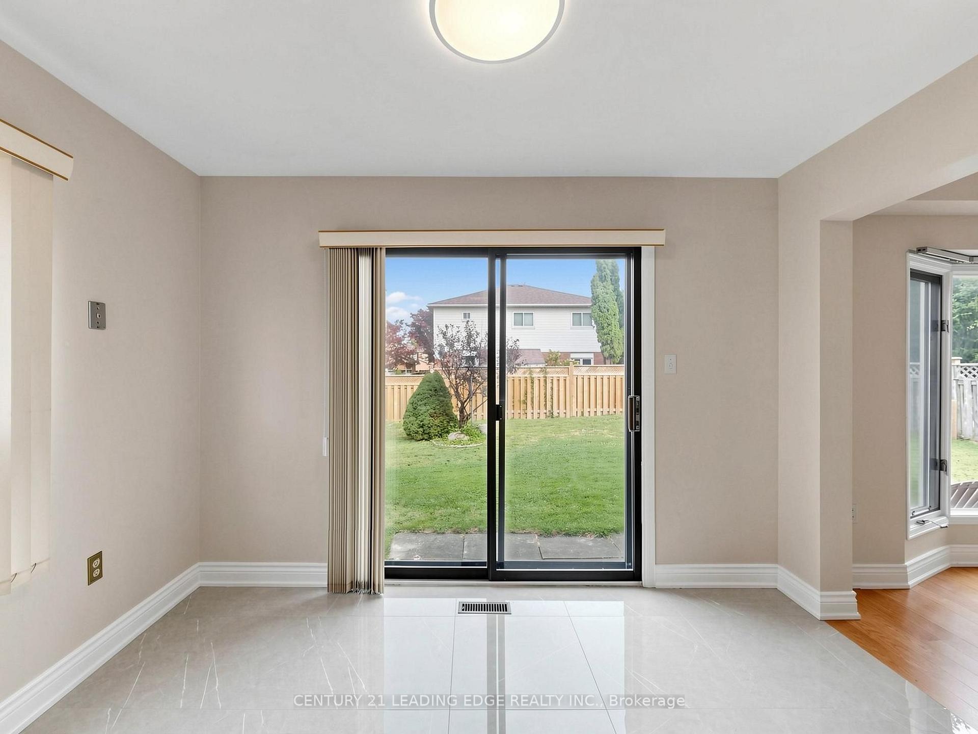 Photo 9 of 92 Erickson Drive, Whitby, Blue Grass Meadows — HOMEH