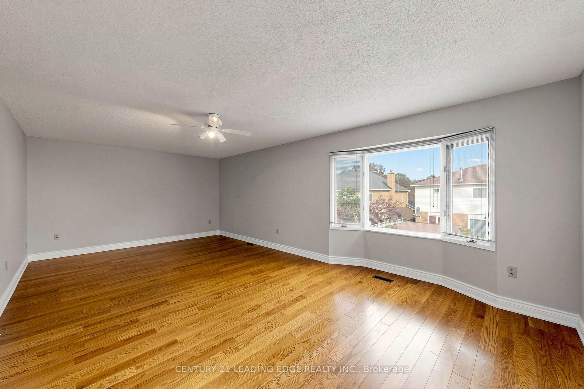 Photo 15 of 92 Erickson Drive, Whitby, Blue Grass Meadows — HOMEH