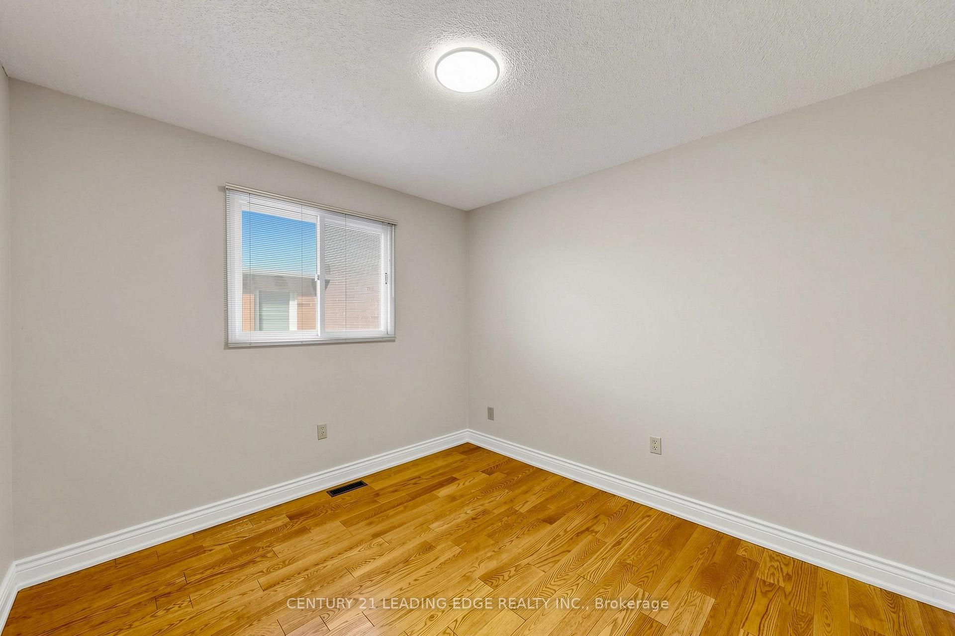Photo 26 of 92 Erickson Drive, Whitby, Blue Grass Meadows — HOMEH