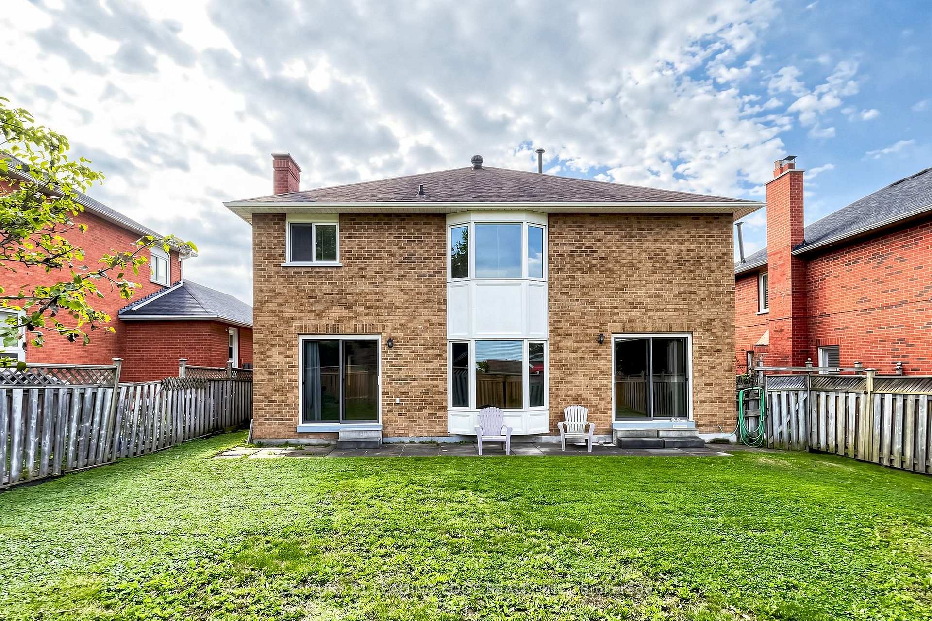 Photo 38 of 92 Erickson Drive, Whitby, Blue Grass Meadows — HOMEH