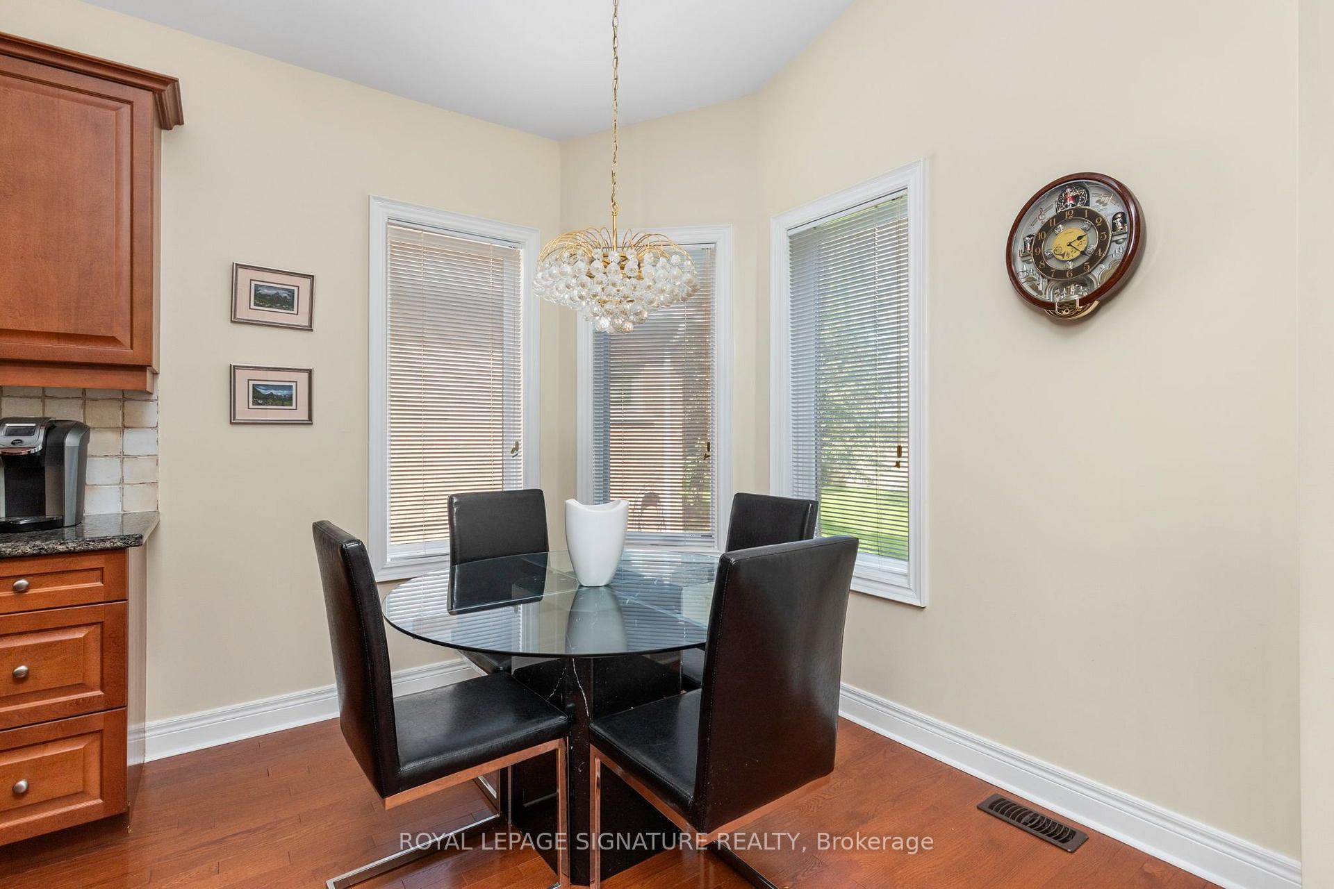 Photo 10 of 65 Braid Bend, Whitchurch-Stouffville, Ballantrae — HOMEH