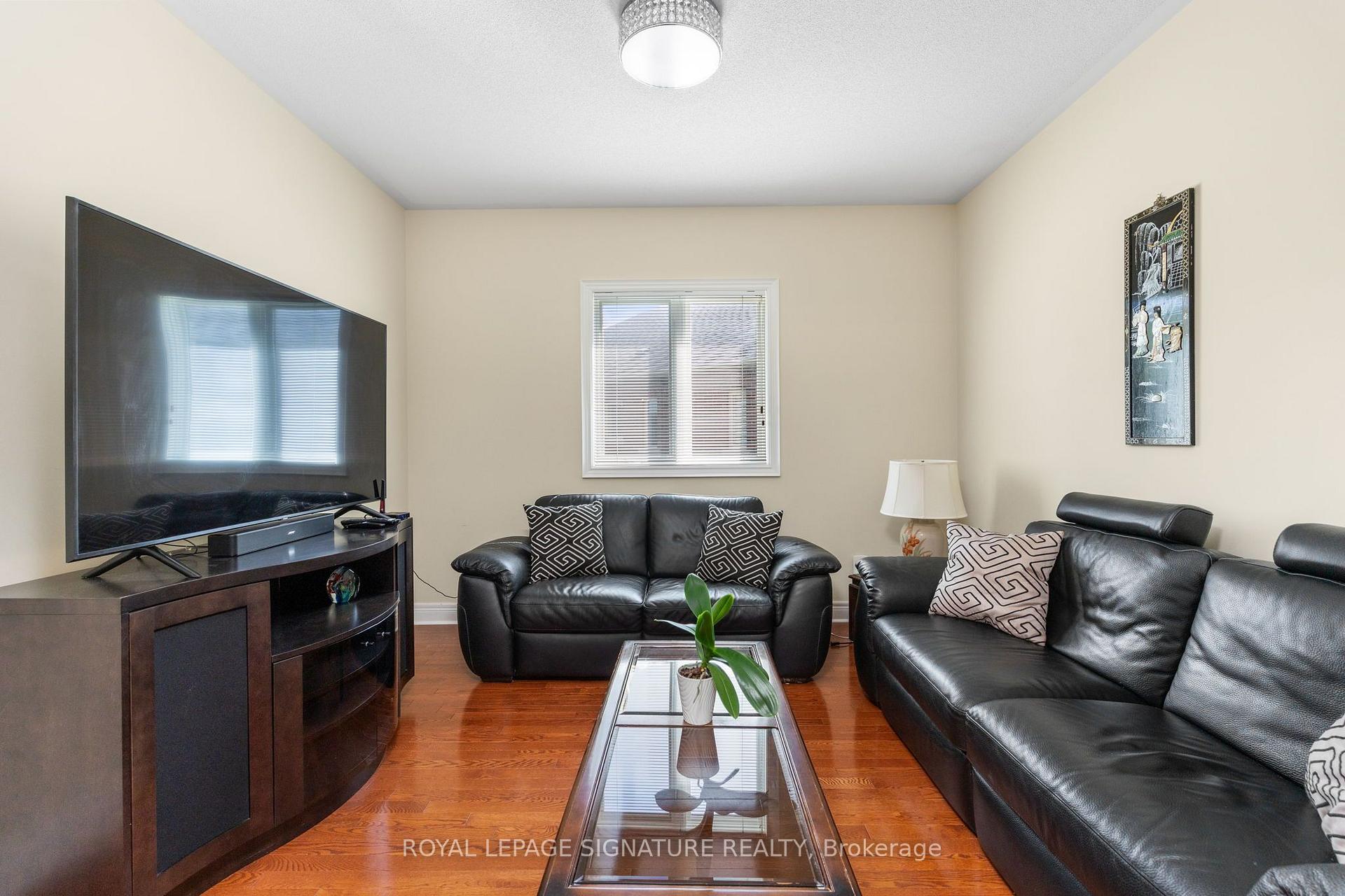 Photo 20 of 65 Braid Bend, Whitchurch-Stouffville, Ballantrae — HOMEH