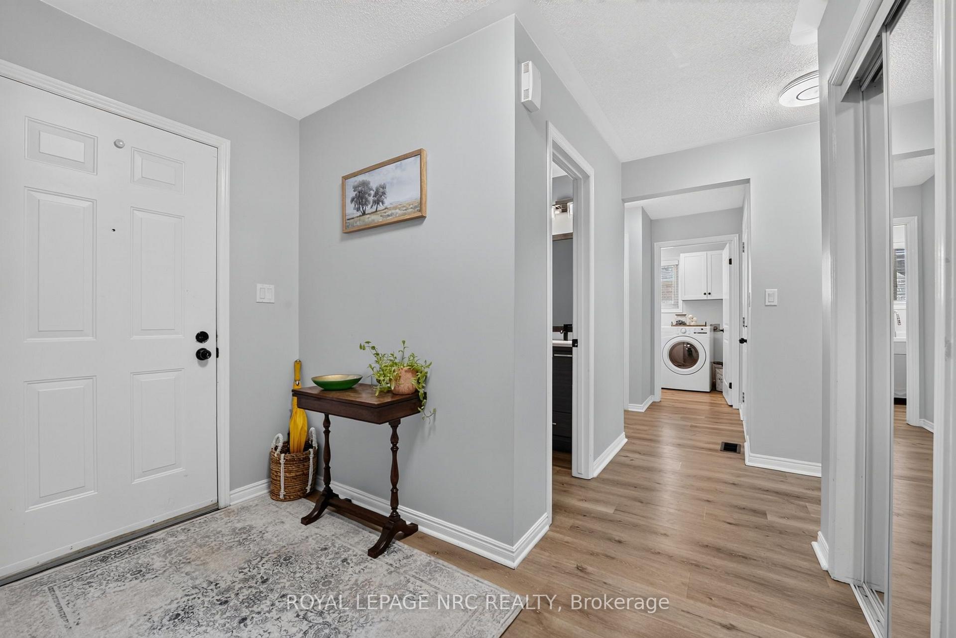 Photo 3 of 160 Vansickle Road, St. Catharines, Rykert/Vansickle — HOMEH