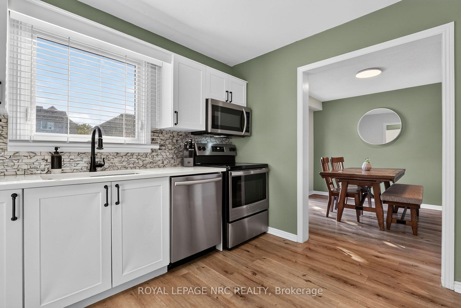 Photo 16 of 160 Vansickle Road, St. Catharines, Rykert/Vansickle — HOMEH
