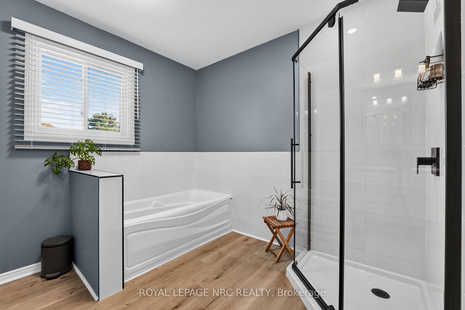 Photo 23 of 160 Vansickle Road, St. Catharines, Rykert/Vansickle — HOMEH