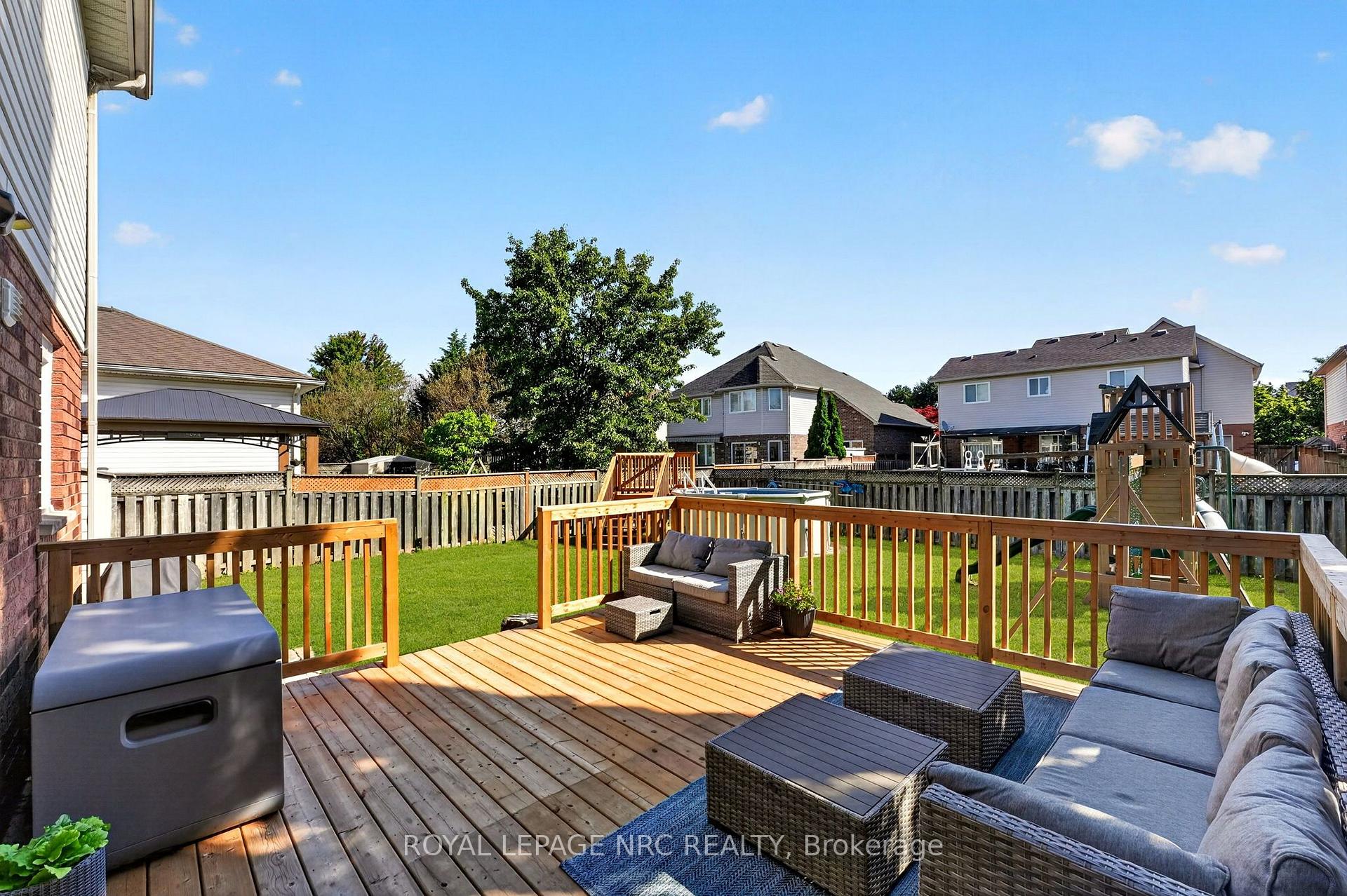 Photo 38 of 160 Vansickle Road, St. Catharines, Rykert/Vansickle — HOMEH