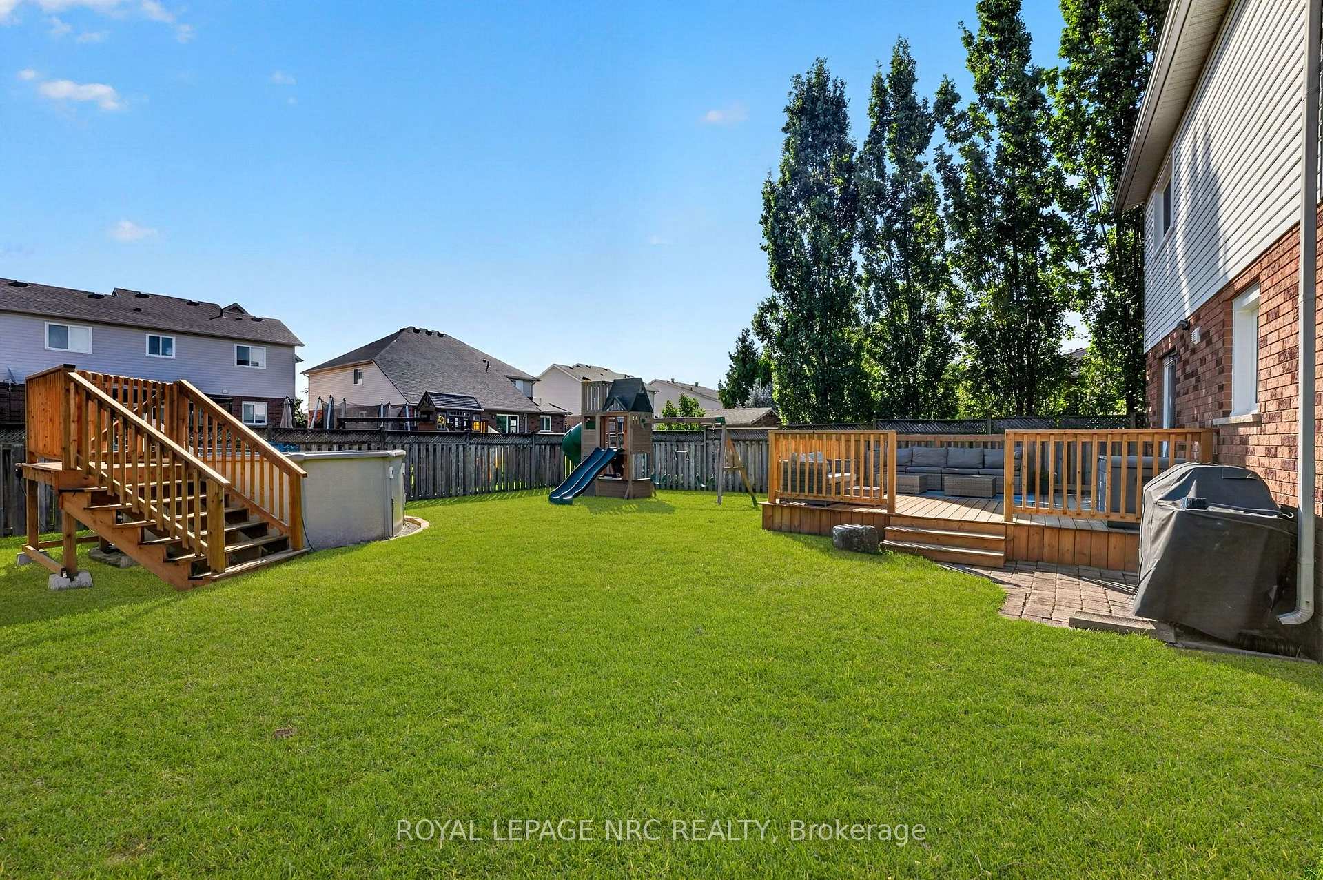 Photo 39 of 160 Vansickle Road, St. Catharines, Rykert/Vansickle — HOMEH