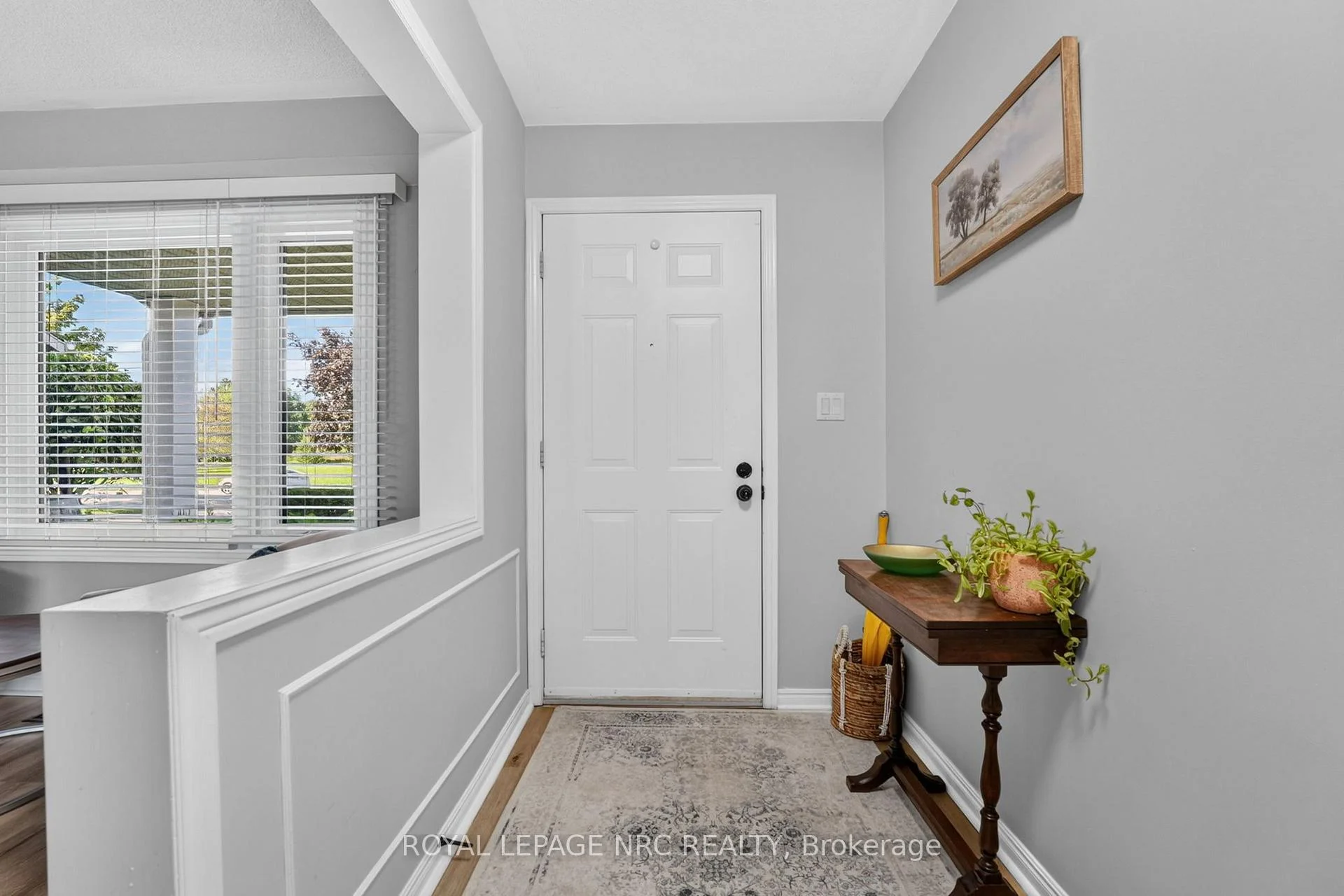Photo 5 of 160 Vansickle Road, St. Catharines, Rykert/Vansickle — HOMEH