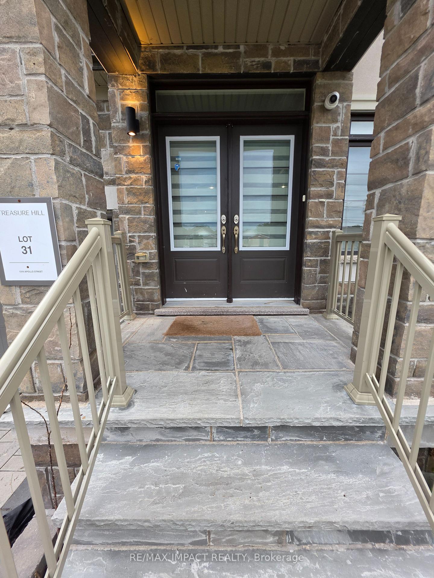 Photo 7 of 1318 Apollo Street, Oshawa, Eastdale — HOMEH