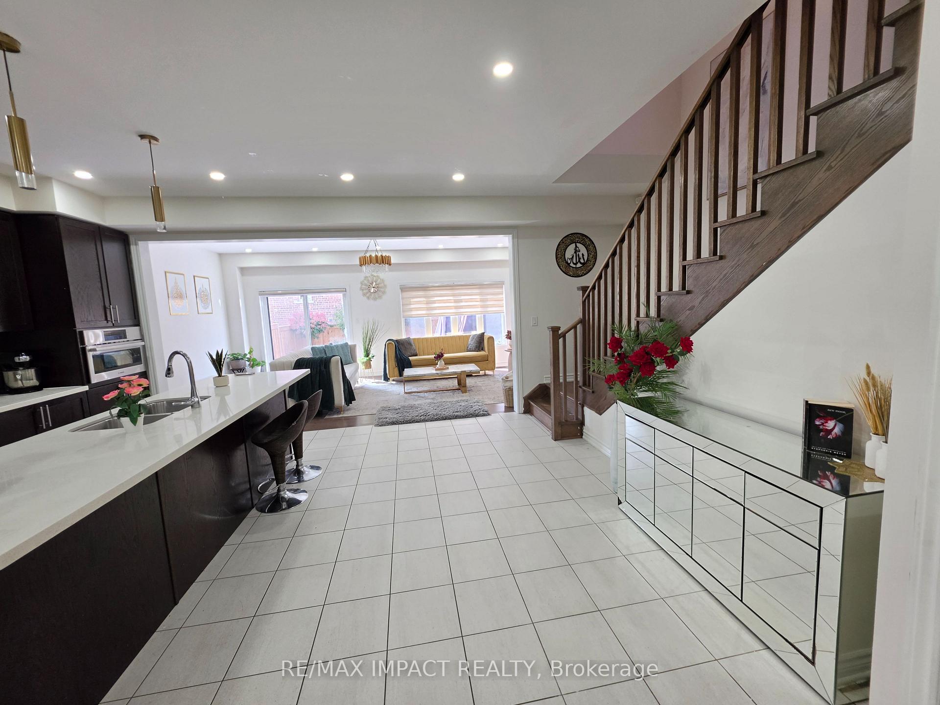 Photo 19 of 1318 Apollo Street, Oshawa, Eastdale — HOMEH