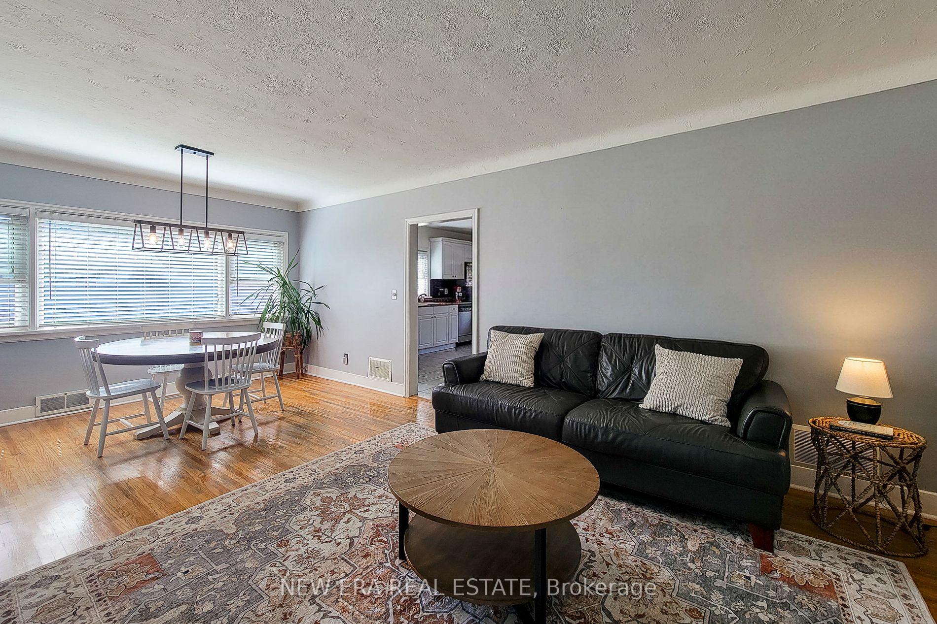 Photo 17 of 19 Thorndale Avenue, St. Catharines, Haig — HOMEH