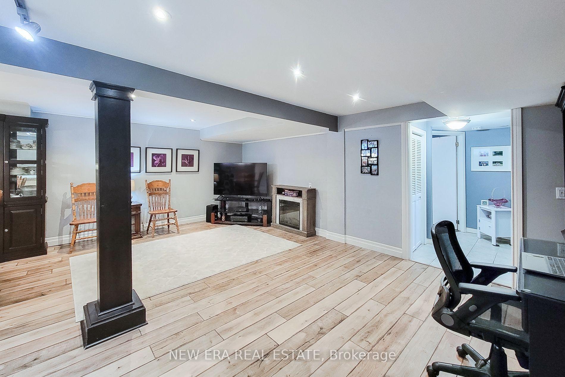 Photo 32 of 19 Thorndale Avenue, St. Catharines, Haig — HOMEH