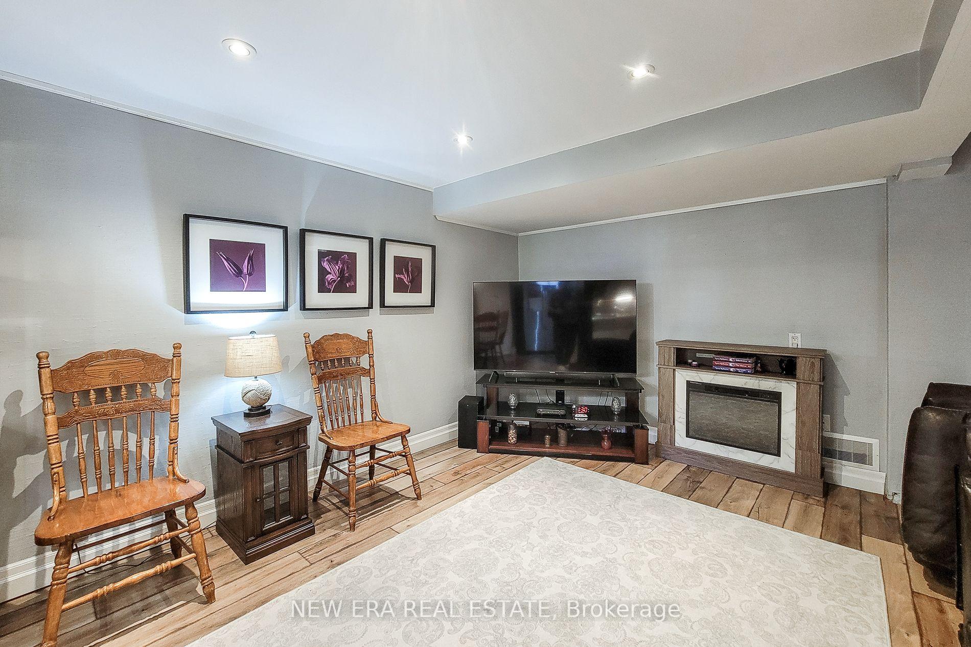 Photo 34 of 19 Thorndale Avenue, St. Catharines, Haig — HOMEH