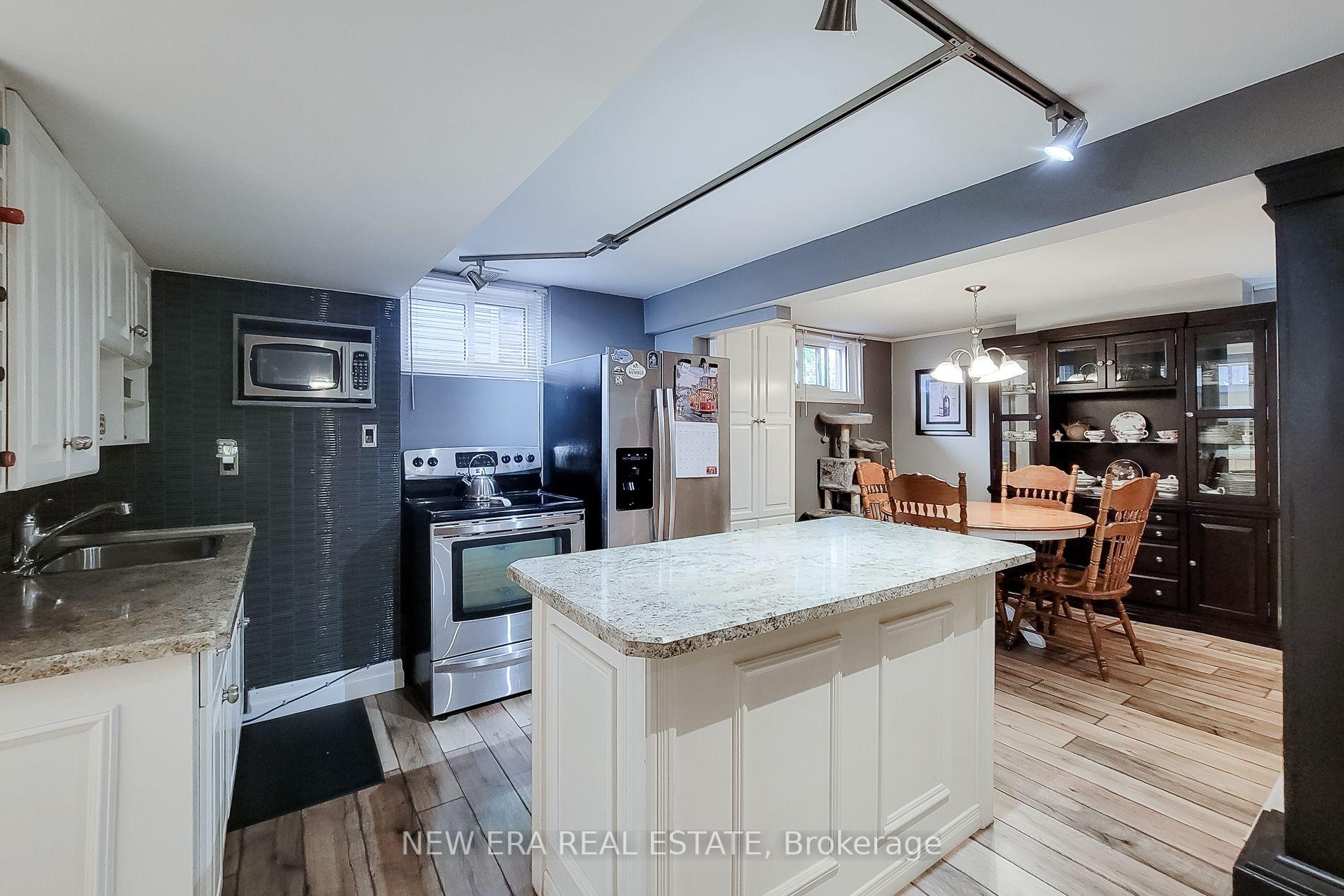 Photo 36 of 19 Thorndale Avenue, St. Catharines, Haig — HOMEH