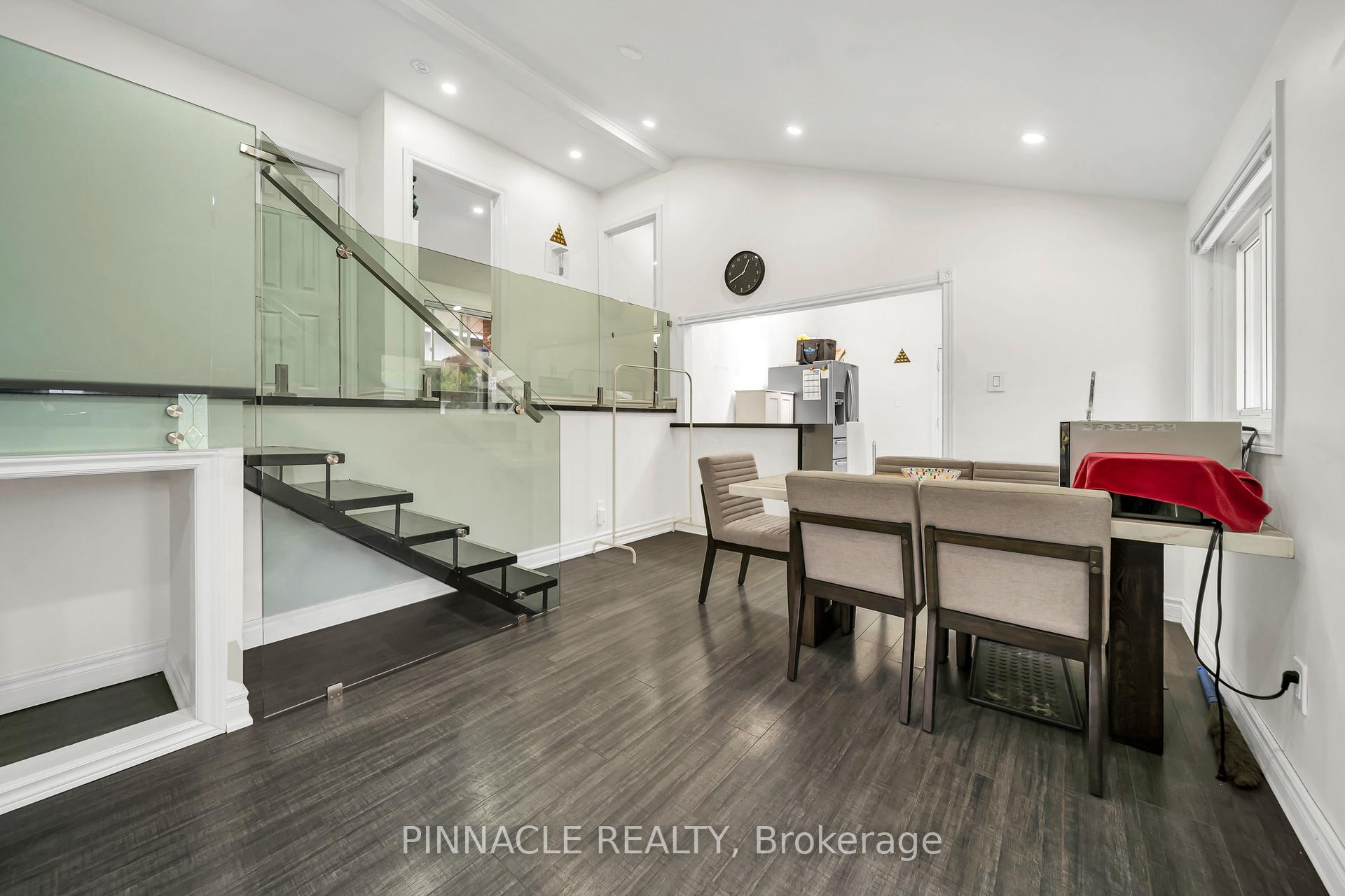 Photo 12 of 2 Ladysbridge Drive, Scarborough, Morningside — HOMEH