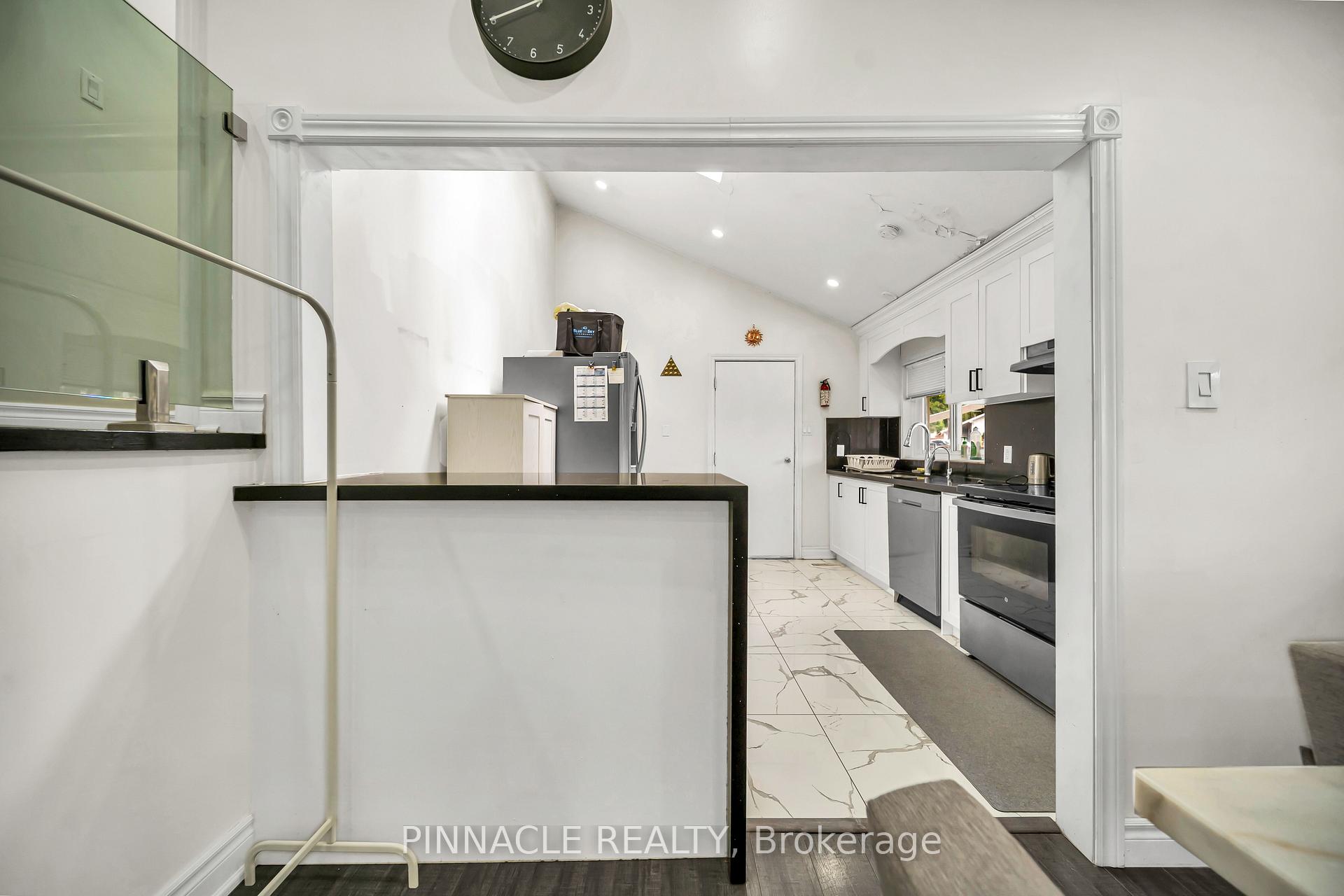 Photo 15 of 2 Ladysbridge Drive, Scarborough, Morningside — HOMEH