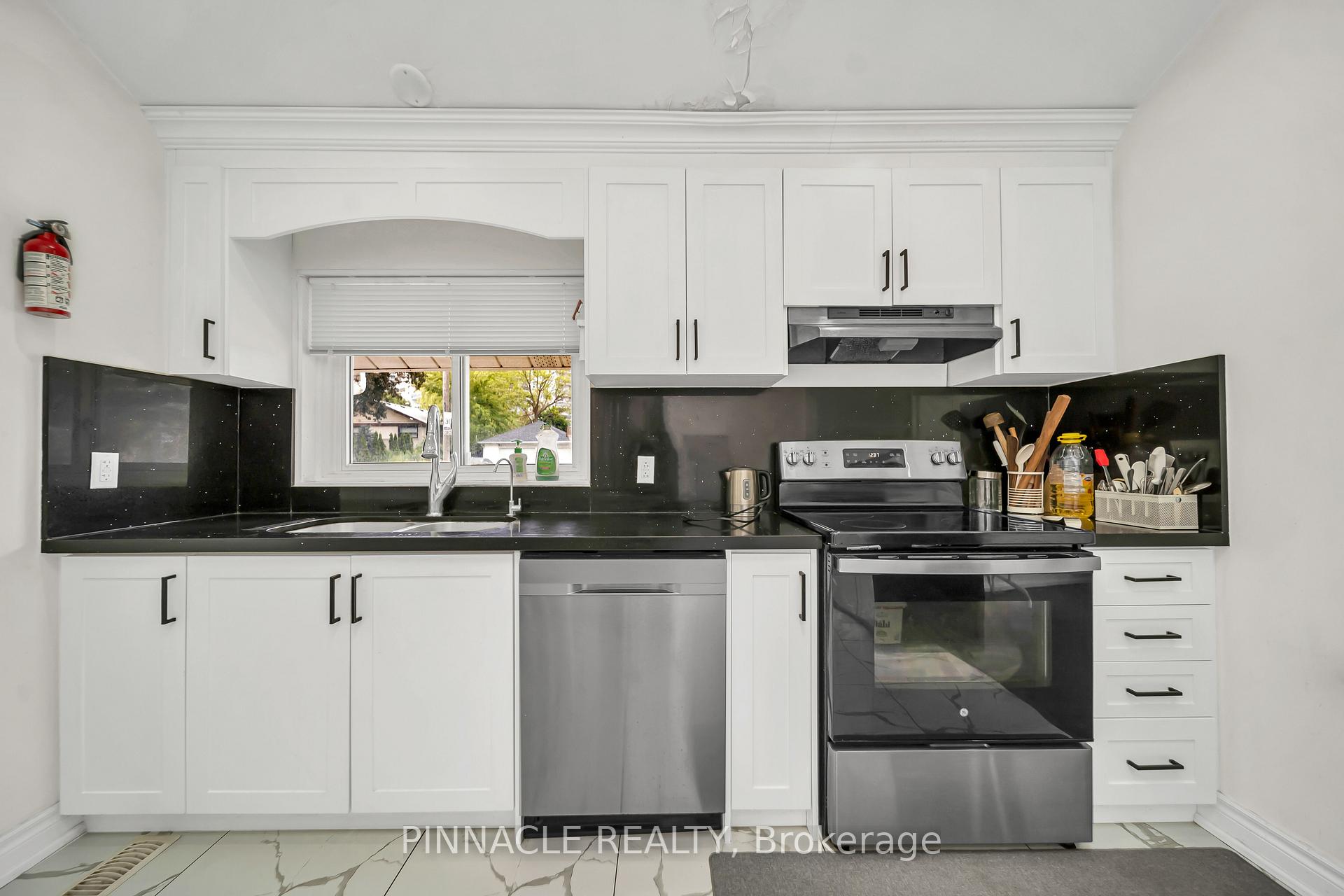 Photo 17 of 2 Ladysbridge Drive, Scarborough, Morningside — HOMEH