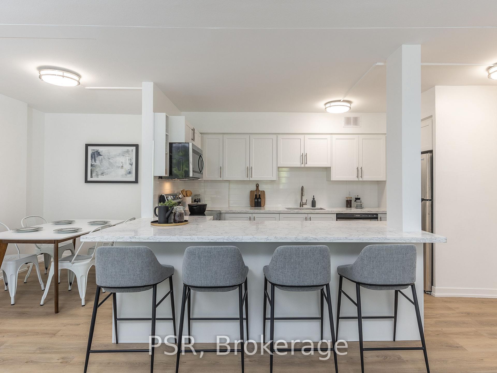 Photo 4 of Unit 1006, 240 Markland Drive, Etobicoke, Markland Wood — HOMEH
