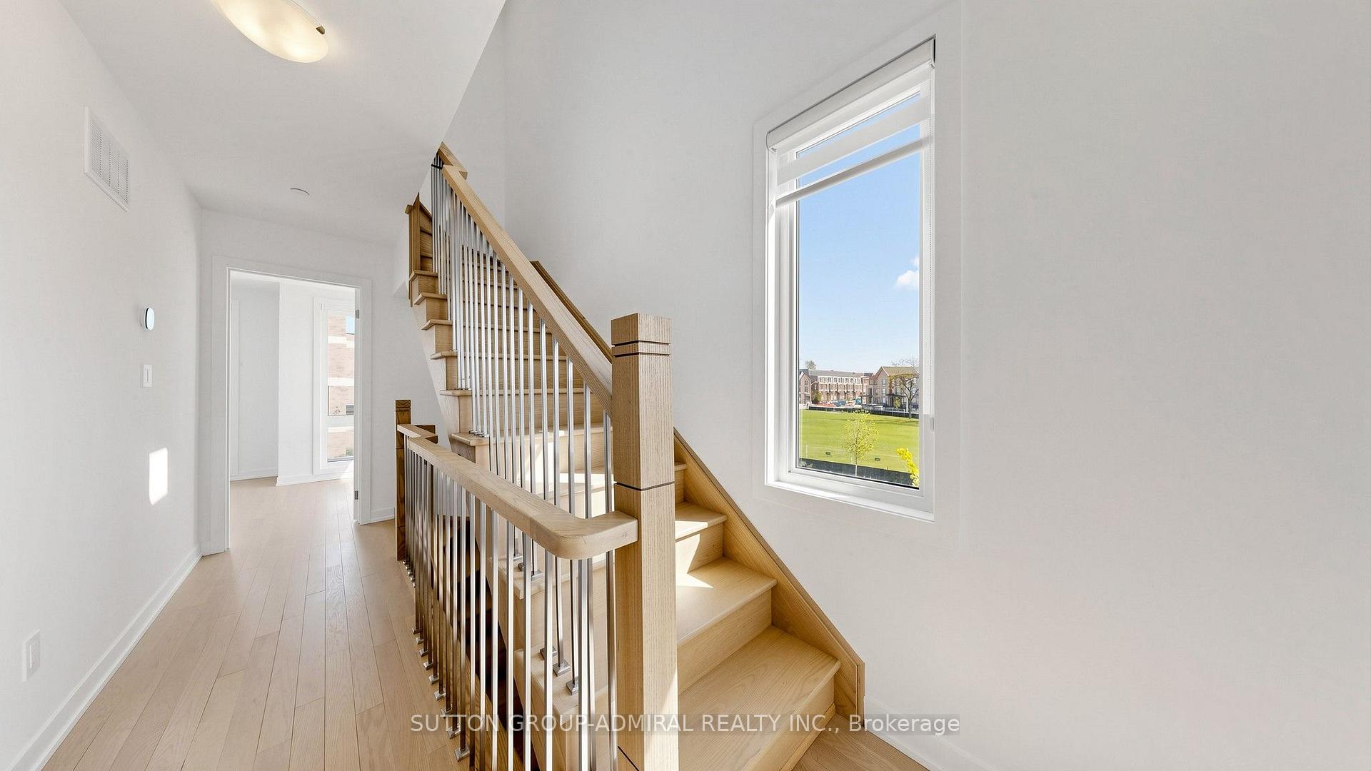 Photo 25 of Unit 1, 70 Green Gardens Boulevard, Toronto, Englemount-Lawrence — HOMEH