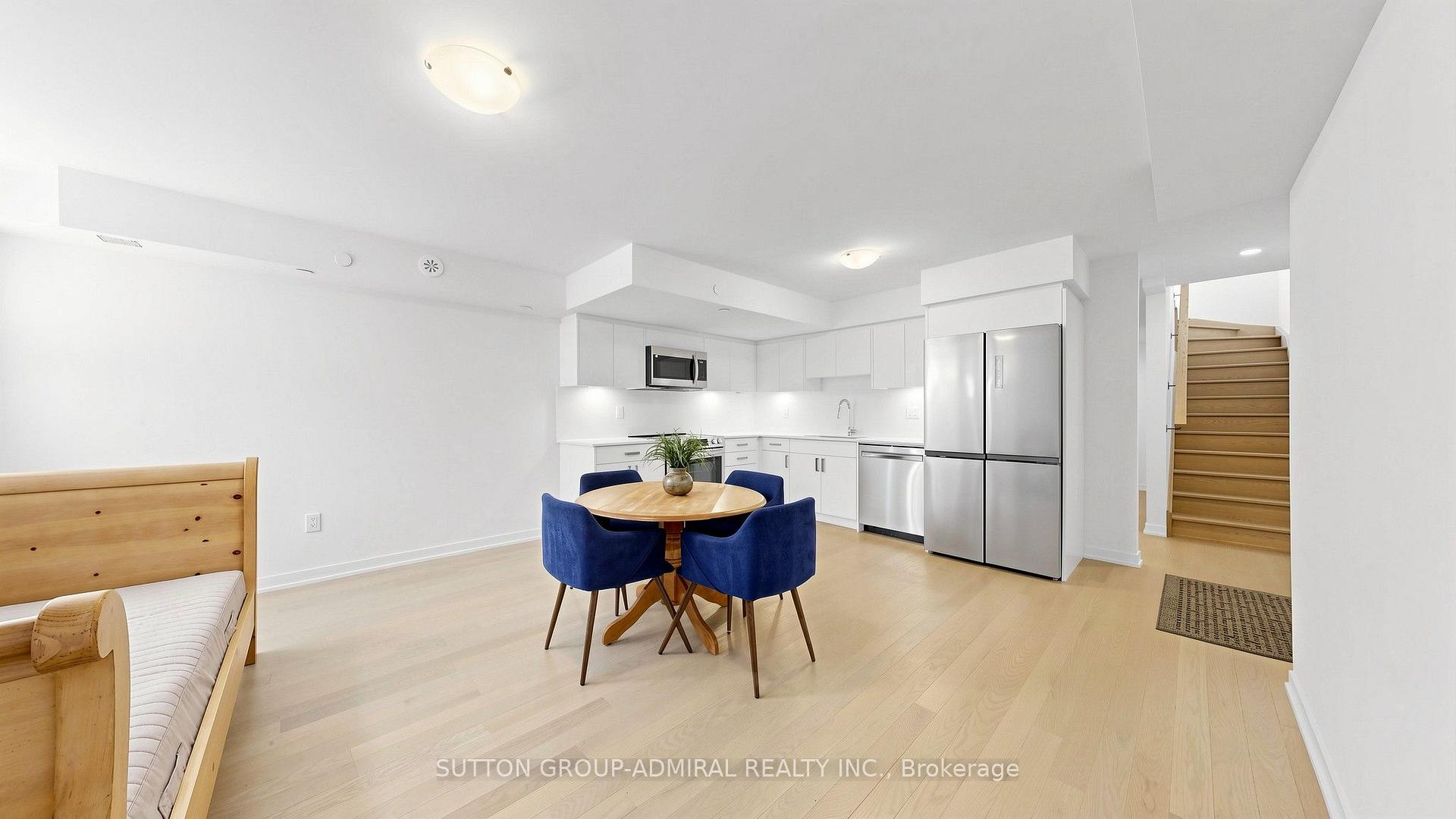 Photo 34 of Unit 1, 70 Green Gardens Boulevard, Toronto, Englemount-Lawrence — HOMEH