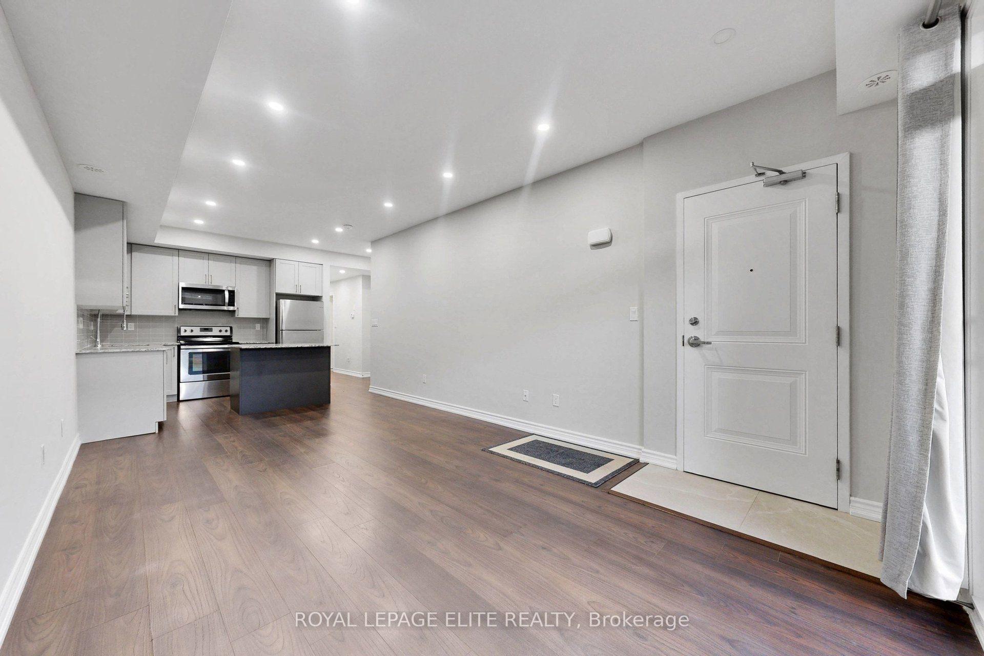 Photo 5 of Unit 06, 198 Pine Grove Road, Vaughan, Islington Woods — HOMEH