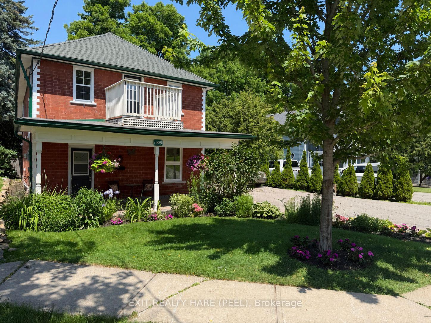 Photo 2 of 31 Brock Street, Halton Hills, Acton — HOMEH
