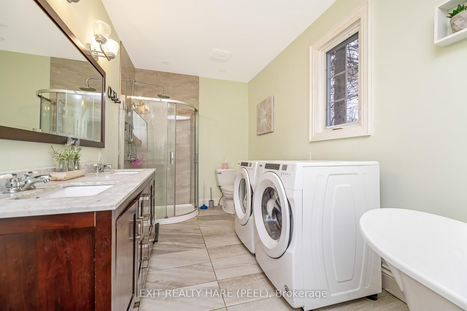 Photo 19 of 31 Brock Street, Halton Hills, Acton — HOMEH