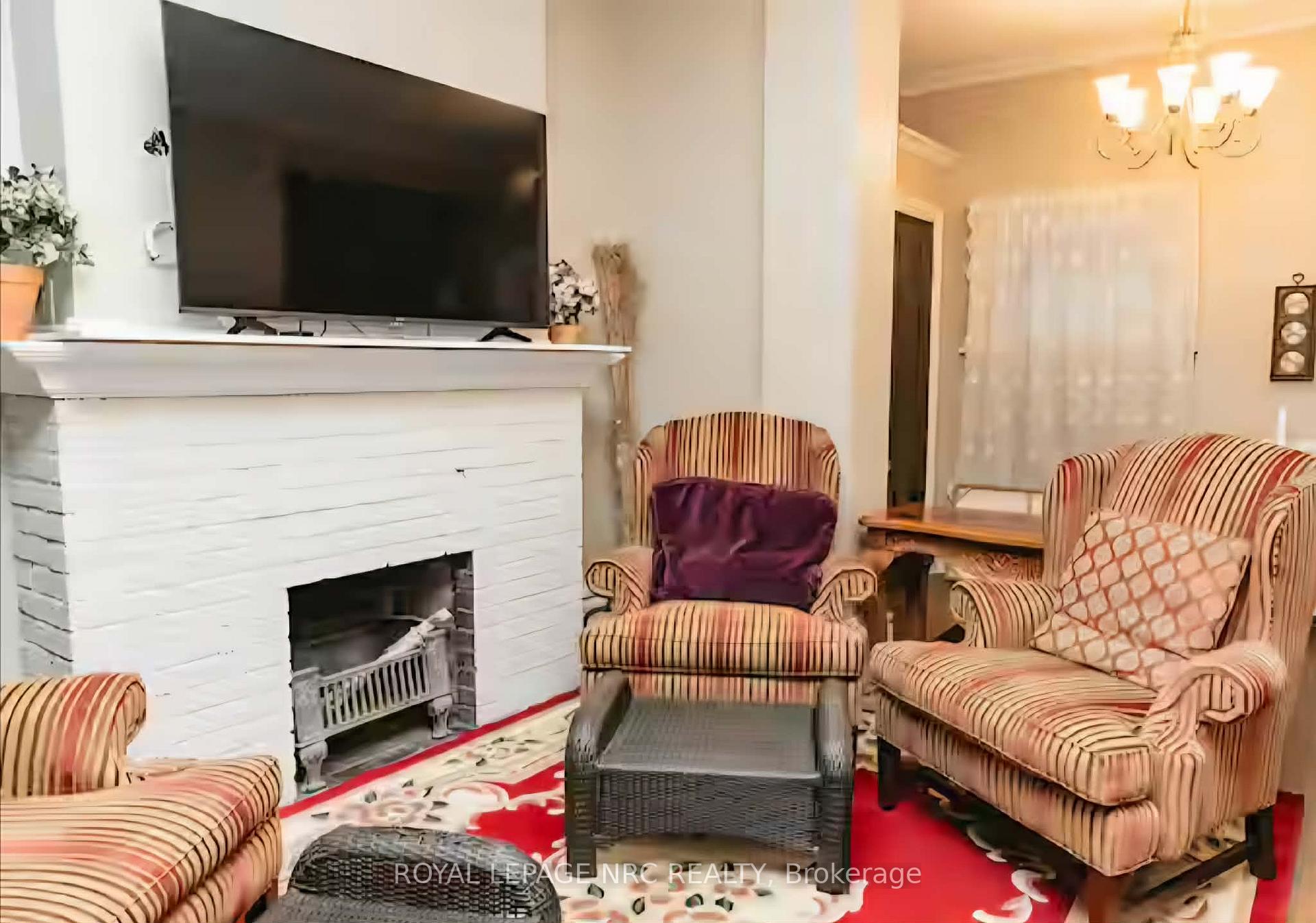 Photo 4 of 148 Geneva Street, St. Catharines, Downtown — HOMEH