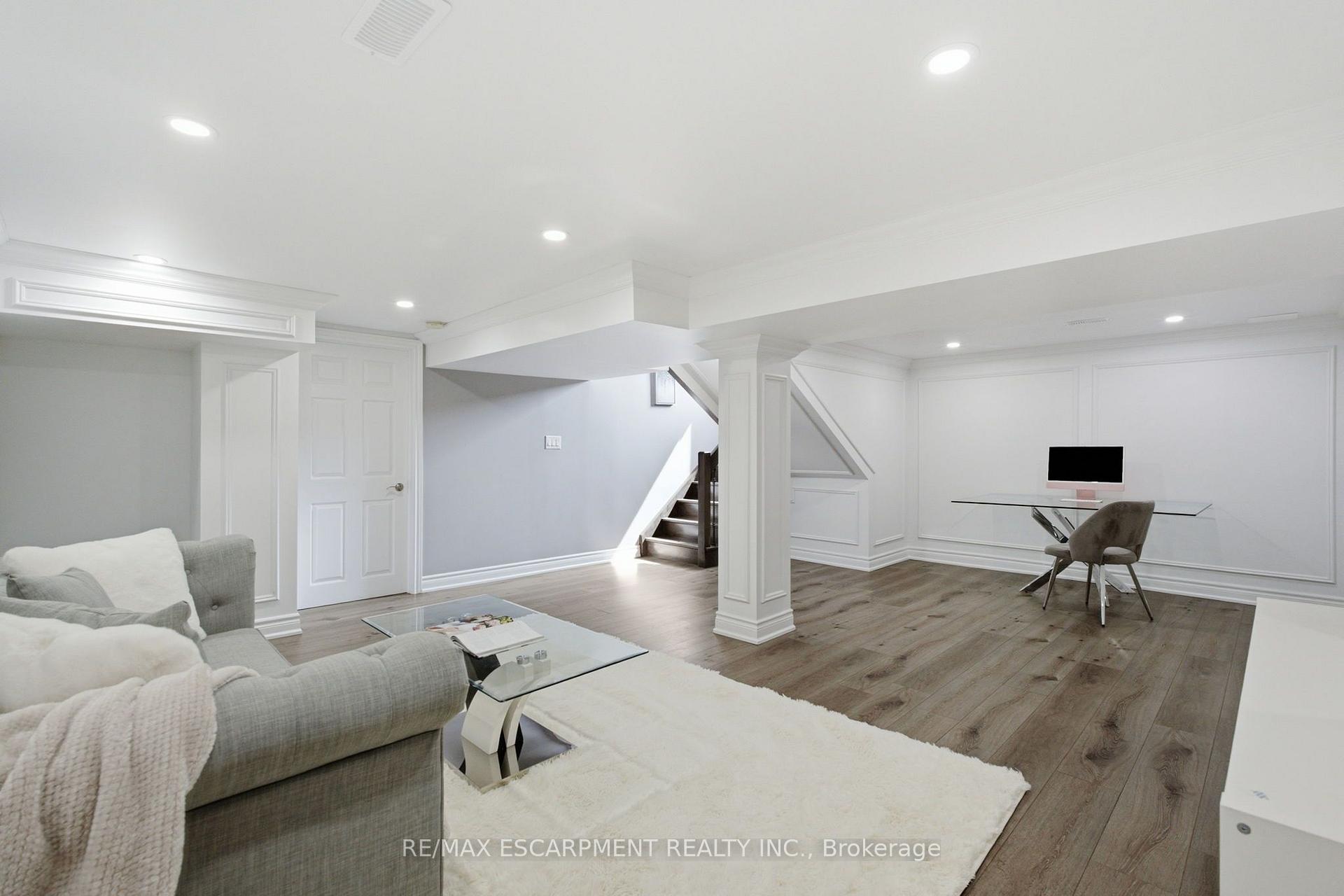 Photo 34 of 513 Maplehurst Avenue, Oakville, West — HOMEH