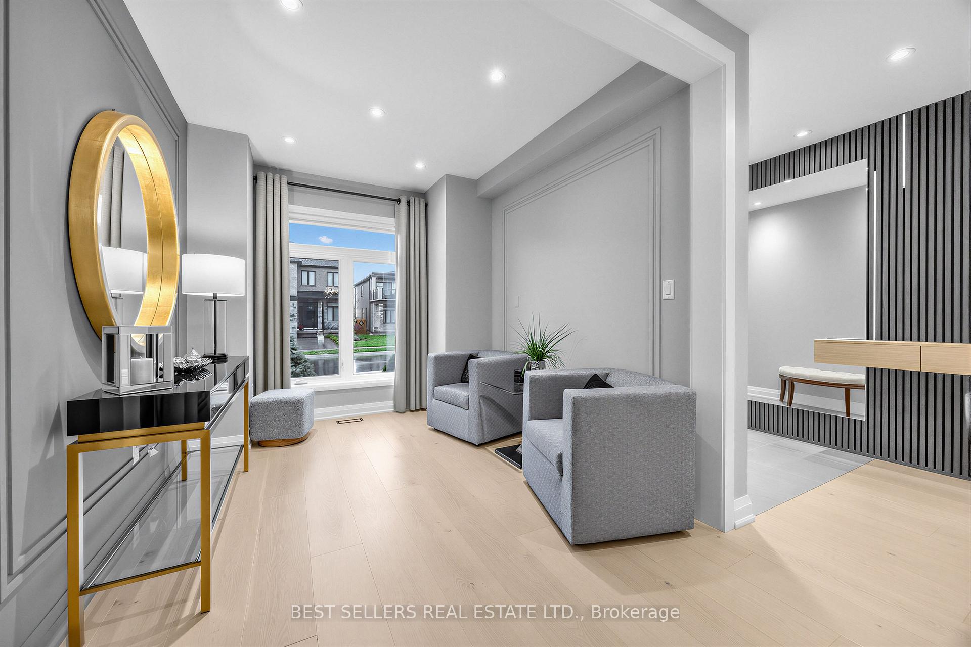 Photo 4 of 395 Klein Circle, Hamilton, Meadowlands — HOMEH